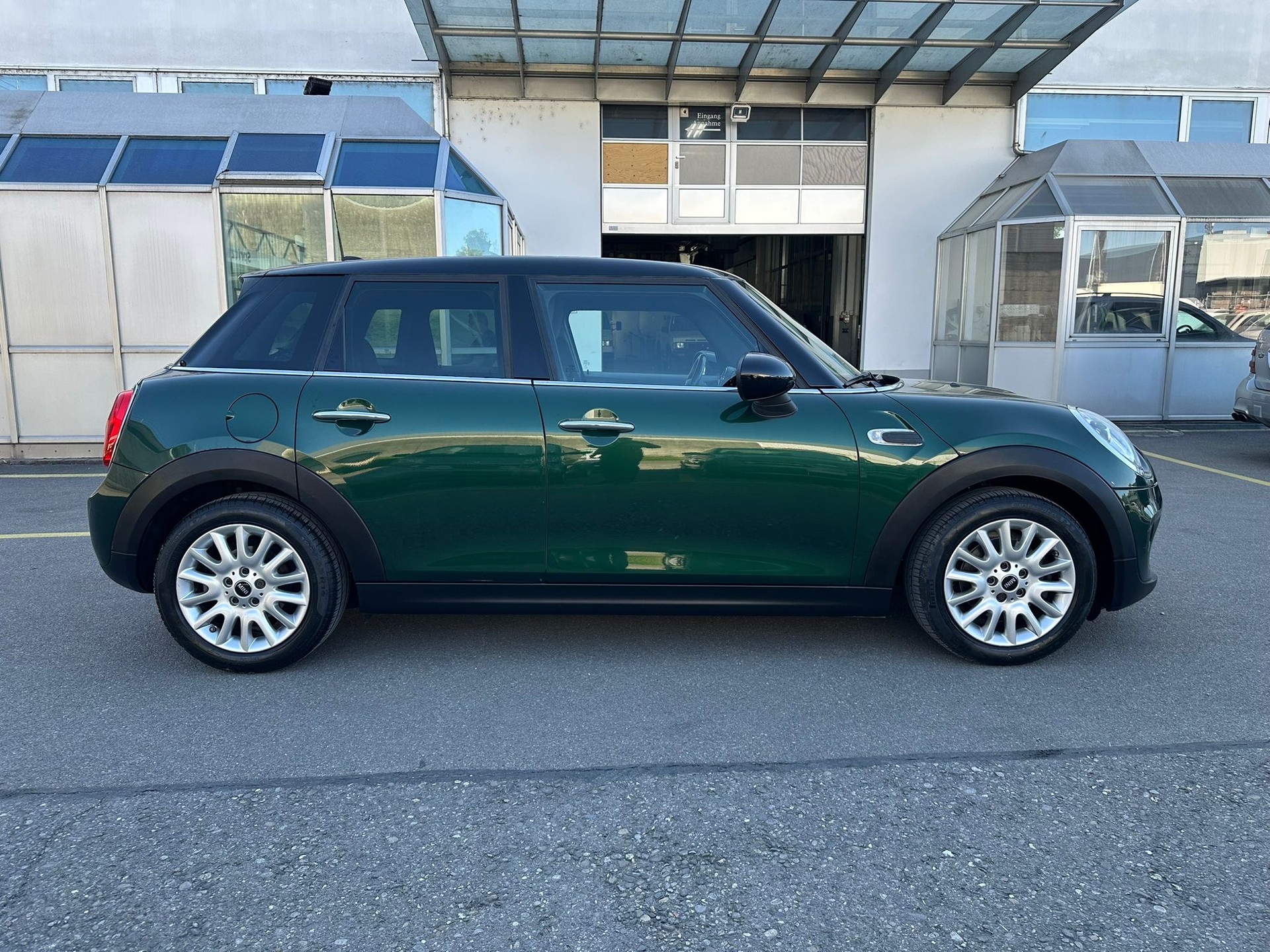 MINI Cooper-image-4