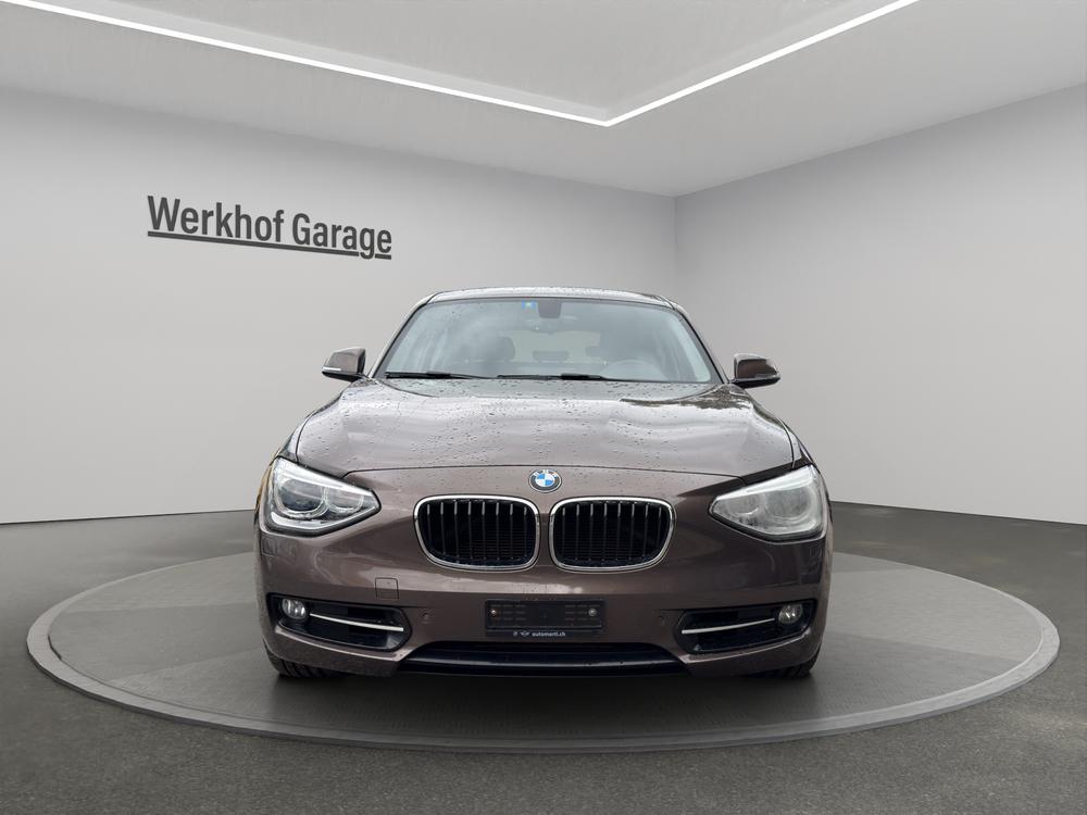 BMW 120d Sport Line Steptronic-image-2
