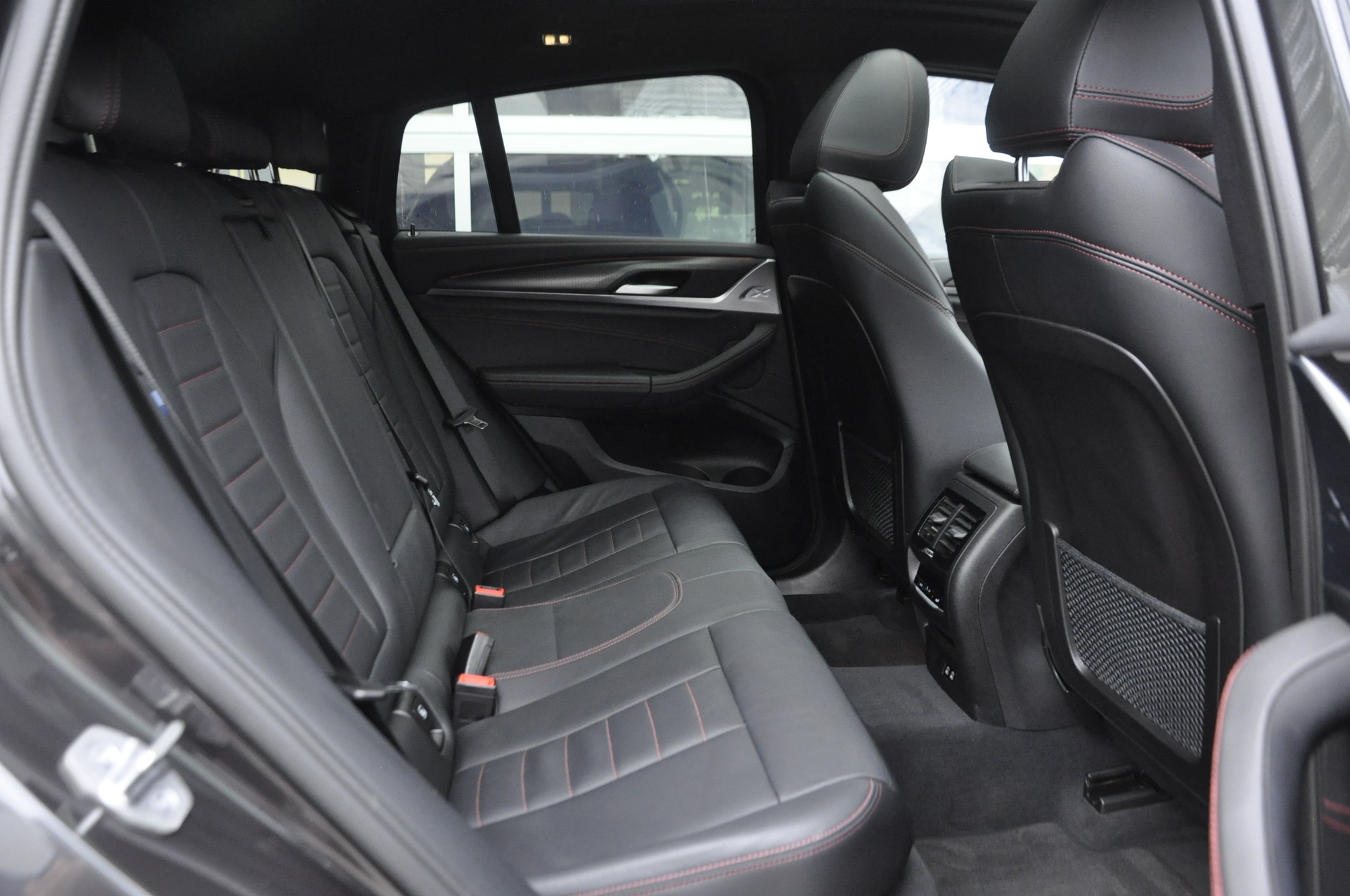 BMW X4 xDrive 48V 20d M Sport Steptronic I Anhängerkupplung-image-8