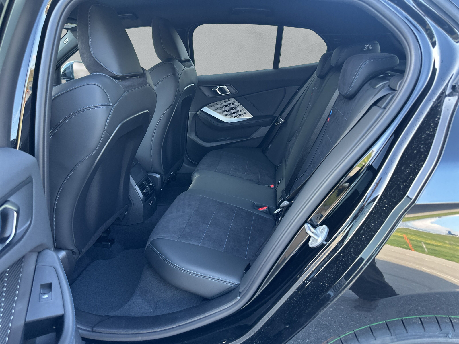 BMW 116 Steptronic M Sport **Action de leasing à 0.9%**-image-11