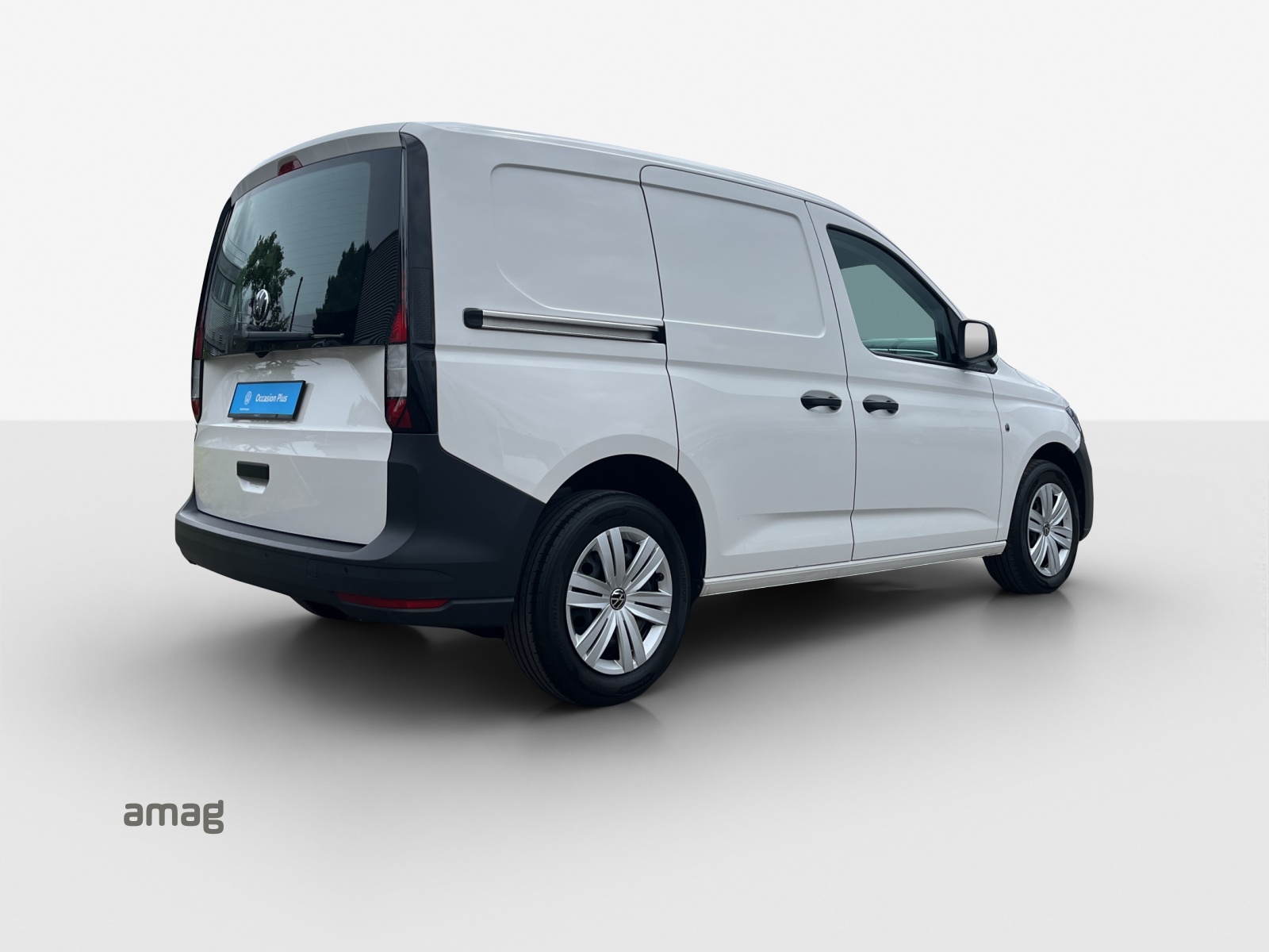 VW Caddy Cargo 2.0TDI 4Motion-image-4