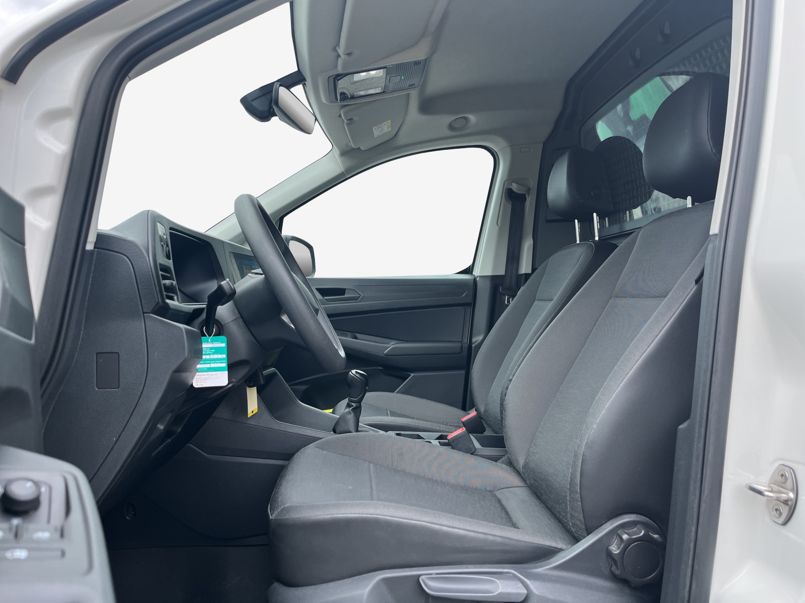 VW Caddy Cargo 2.0TDI 4Motion-image-7