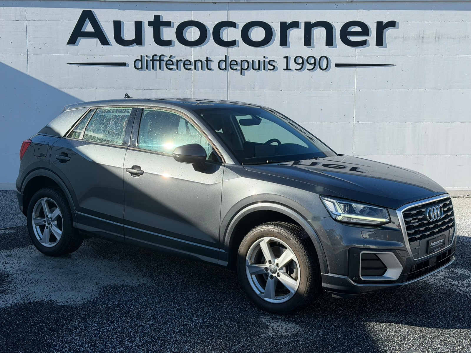 AUDI Q2 2.0 TFSI sport quattro S-tronic-image-2