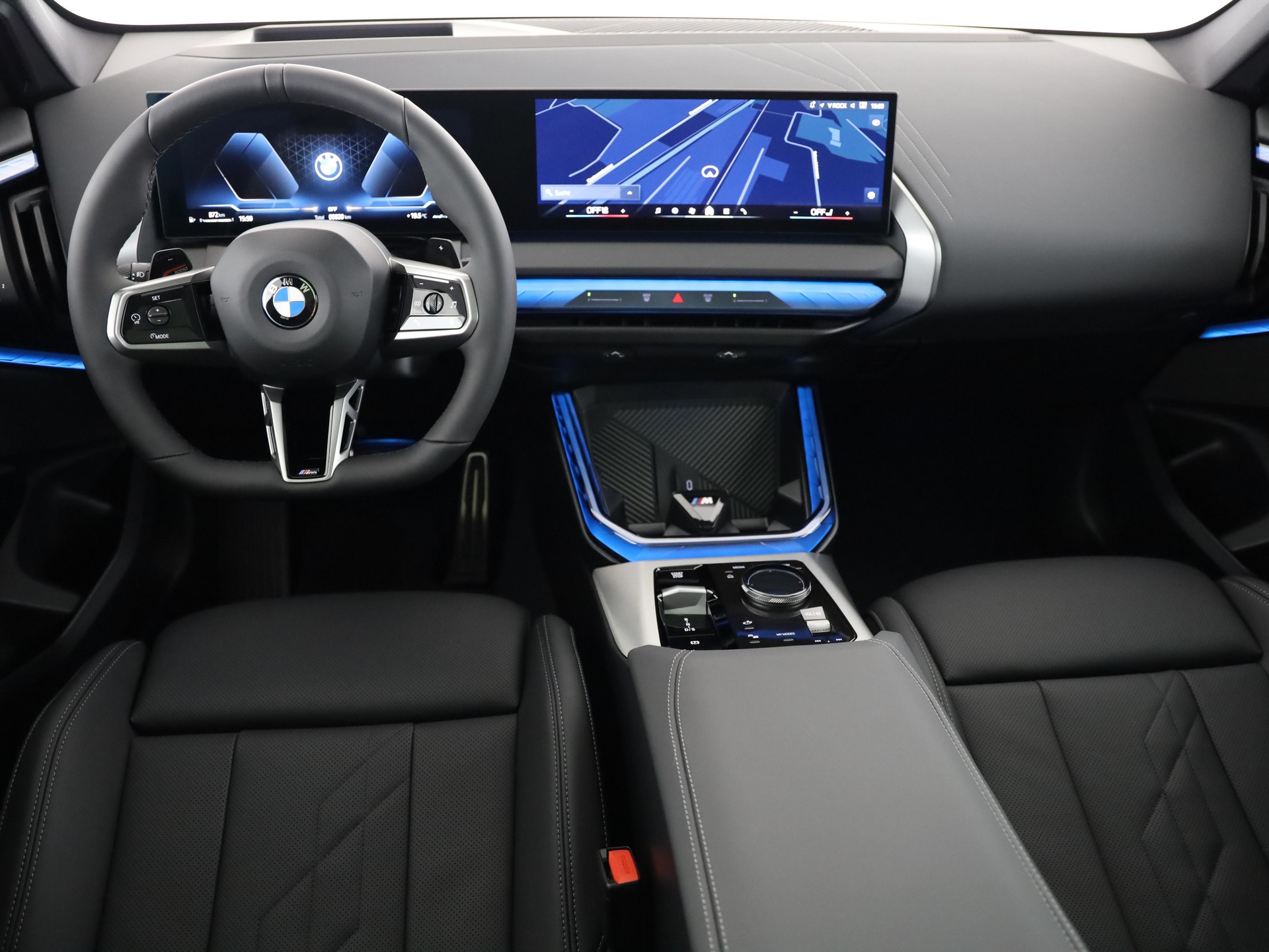 BMW X3 20i xDrive-image-16