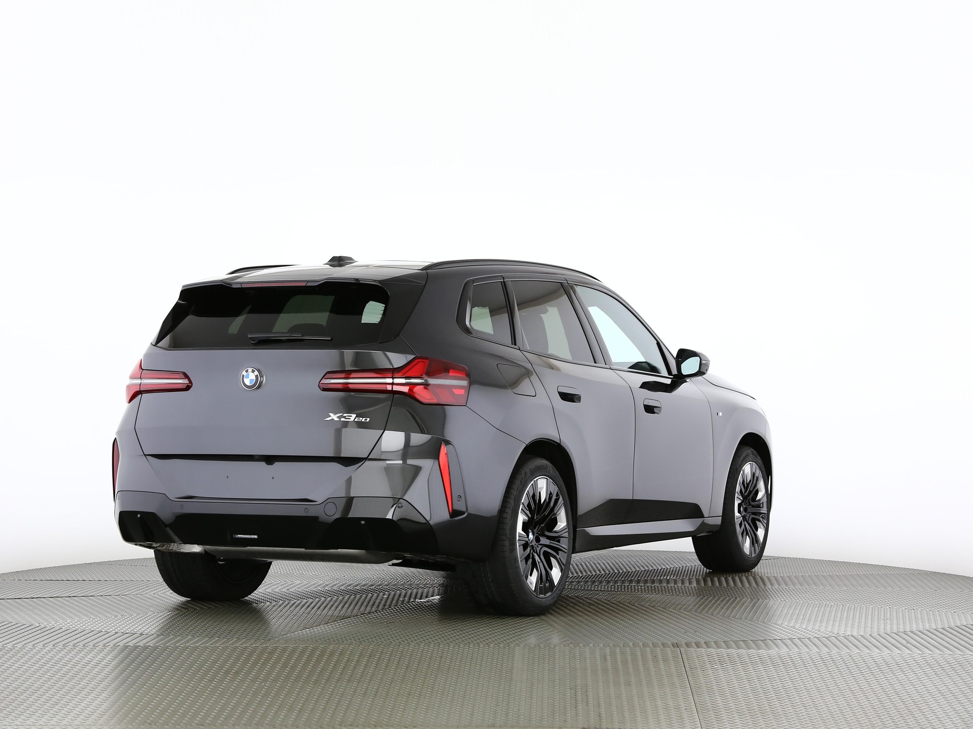 BMW X3 20i xDrive-image-1