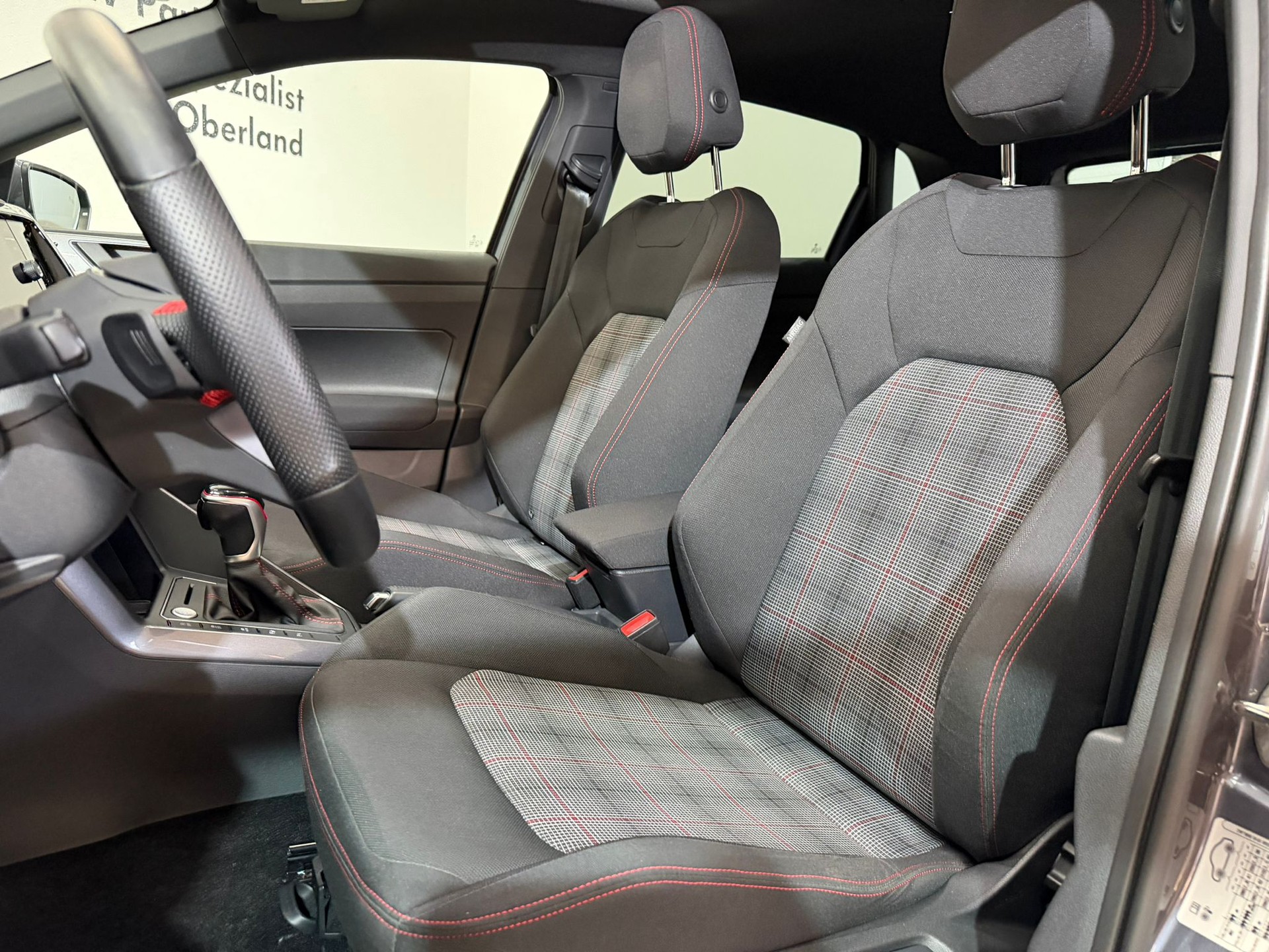 VW Polo 2.0 TSI GTI DSG-image-5