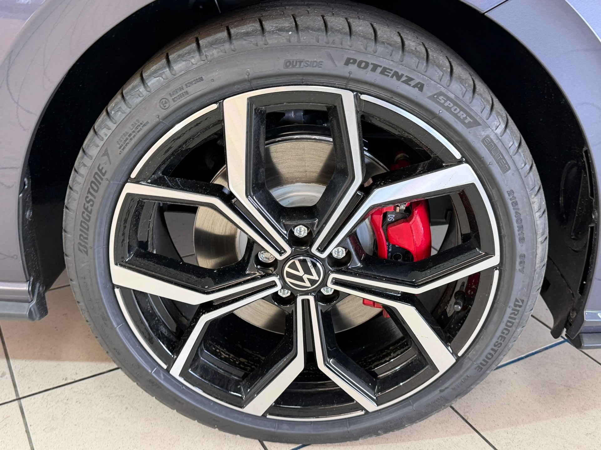 VW Polo 2.0 TSI GTI DSG-image-4