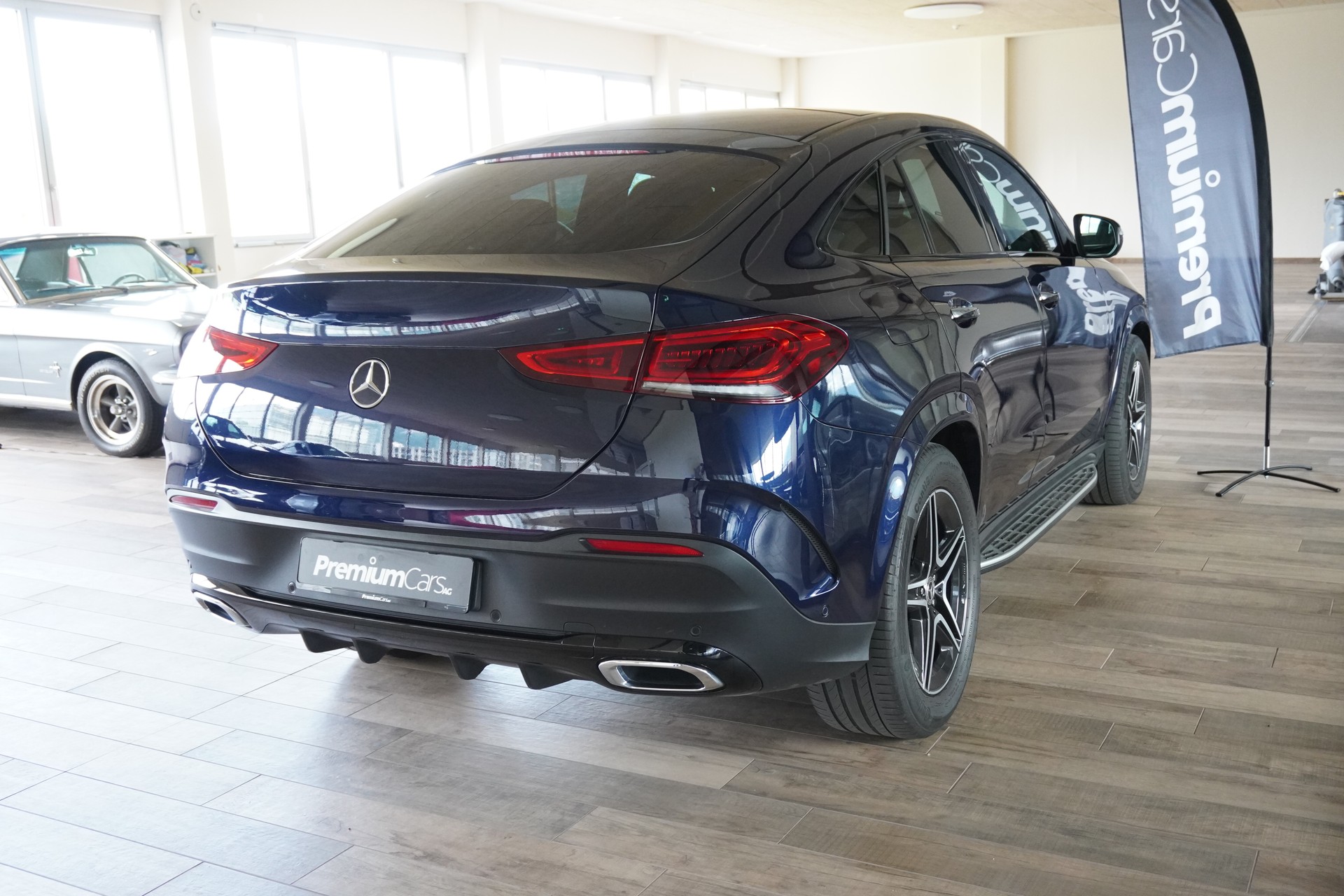 MERCEDES-BENZ GLE Coupé 350 d 4Matic+ 9G-Tronic-showroom-element-3