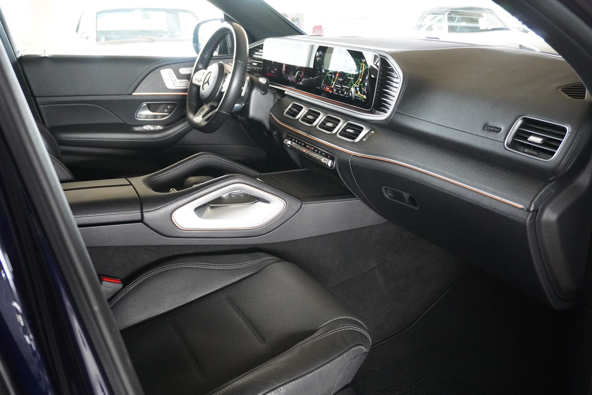 MERCEDES-BENZ GLE Coupé 350 d 4Matic+ 9G-Tronic-image-9