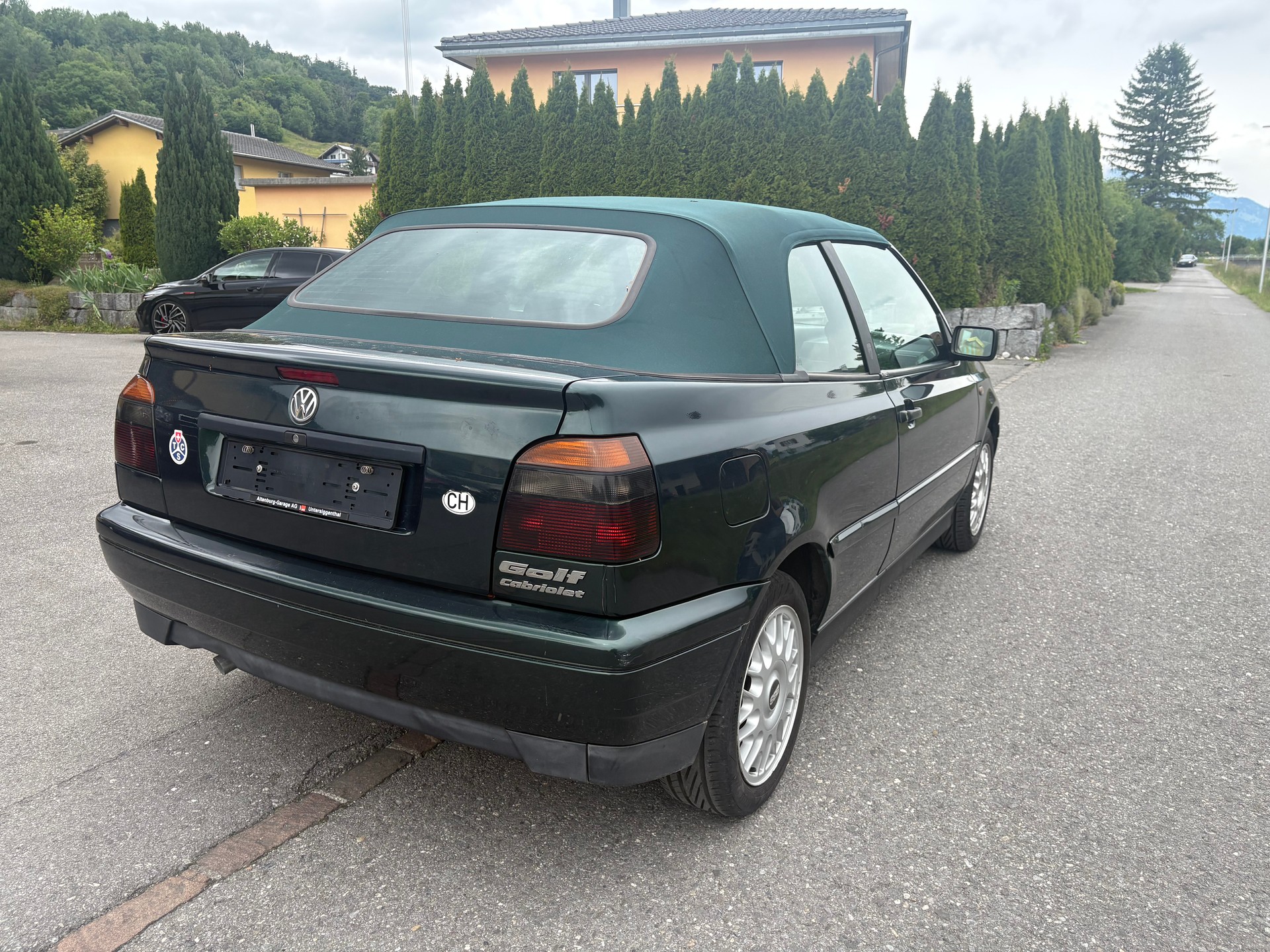 VW Golf Cabriolet 2000 Avantgarde-image-3