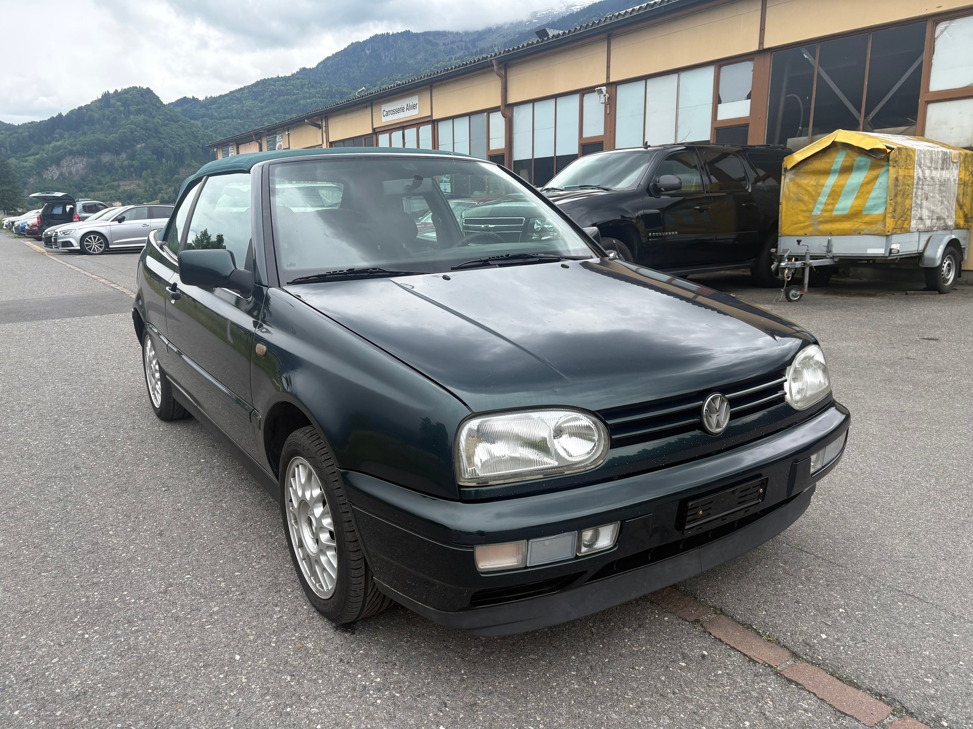 VW Golf Cabriolet 2000 Avantgarde-image-2