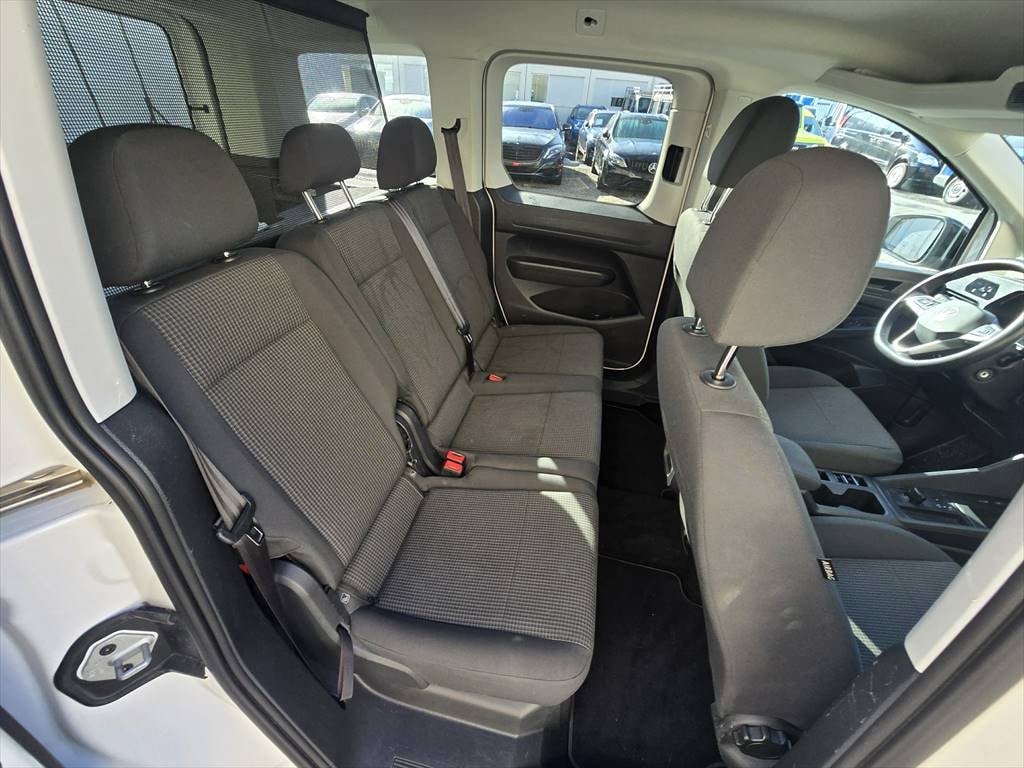 VW Caddy 2.0 TDI Liberty DSG-image-10