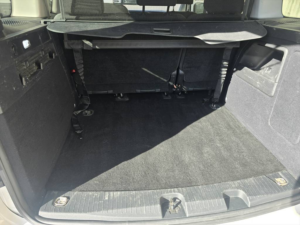 VW Caddy 2.0 TDI Liberty DSG-image-12
