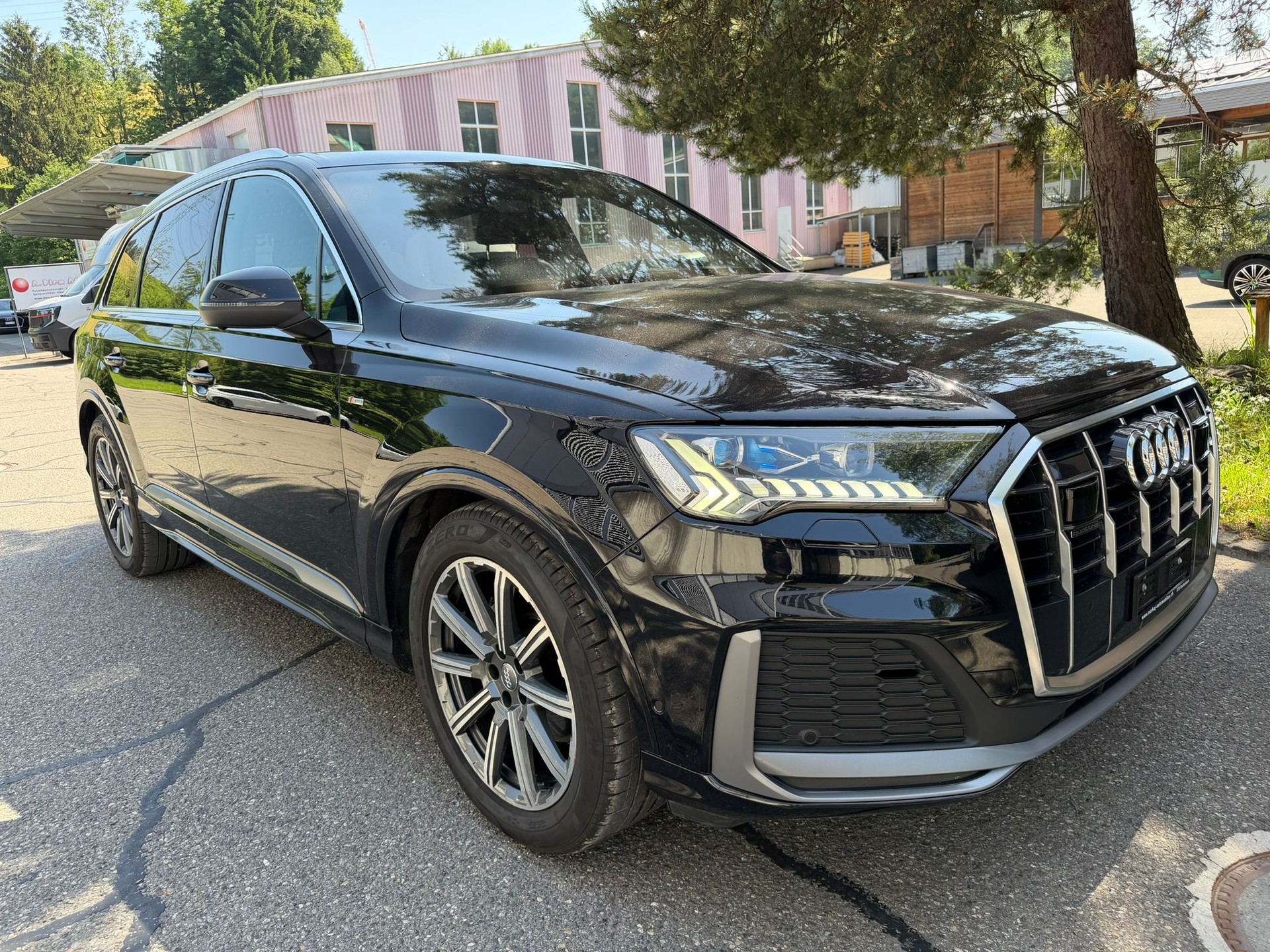 AUDI Q7 50 TDI quattro S Line tiptronic-image-0
