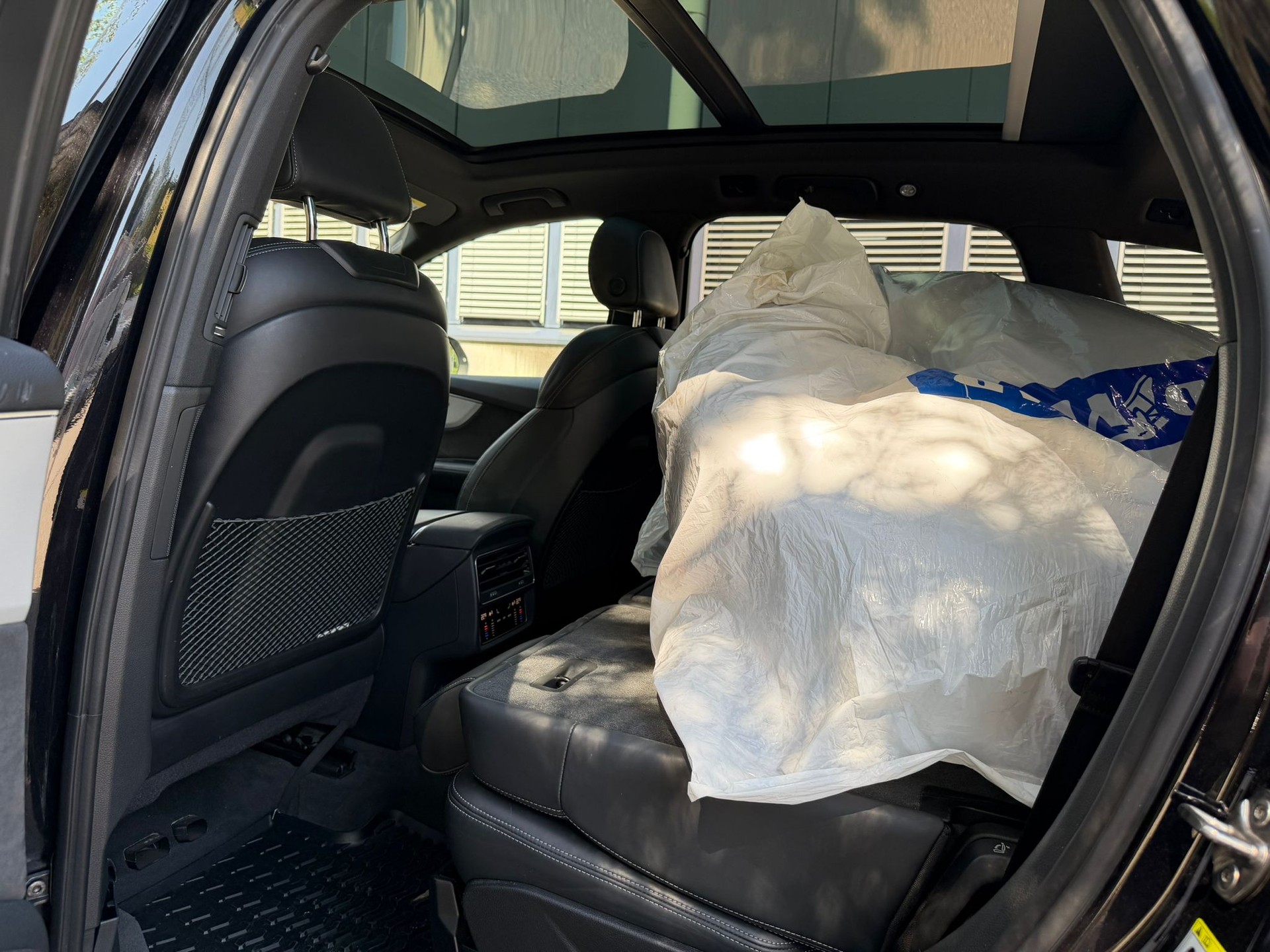 AUDI Q7 50 TDI quattro S Line tiptronic-image-10