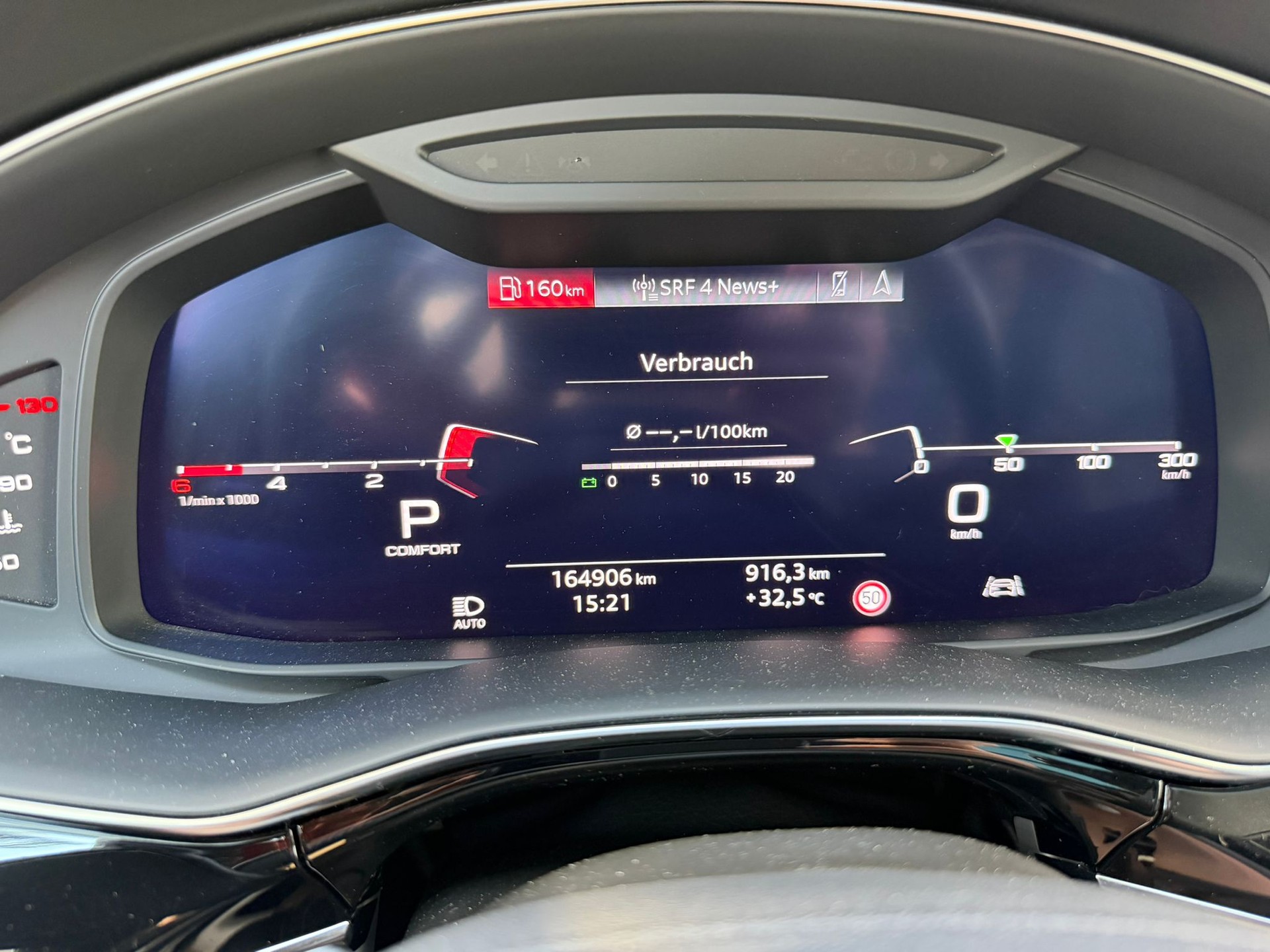 AUDI Q7 50 TDI quattro S Line tiptronic-image-9