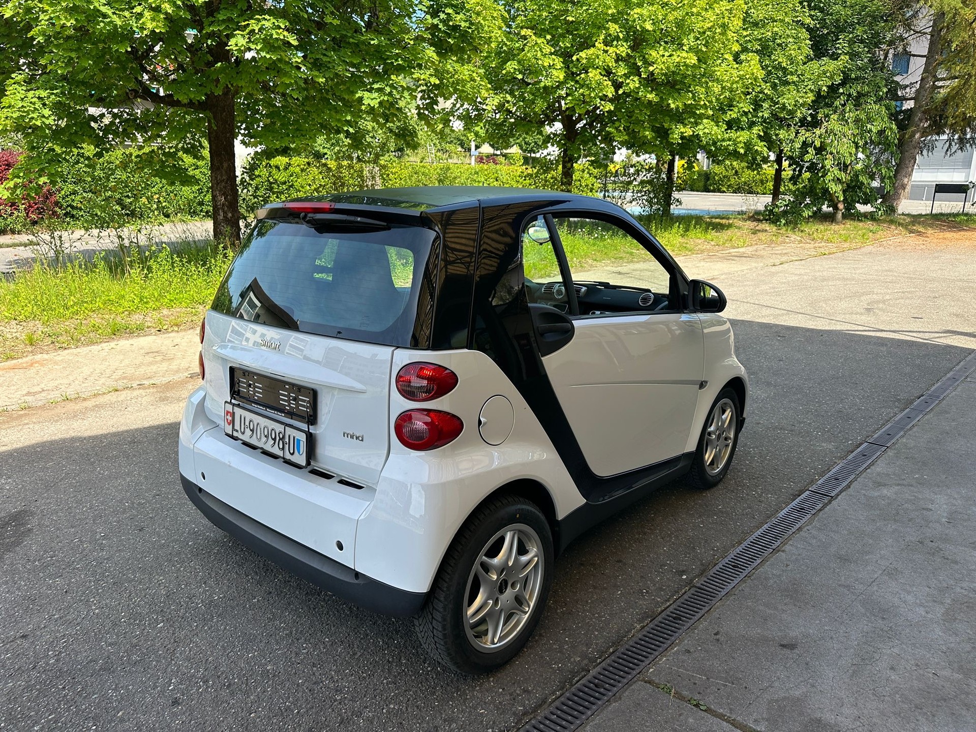 SMART fortwo swiss edition mhd softip-image-5