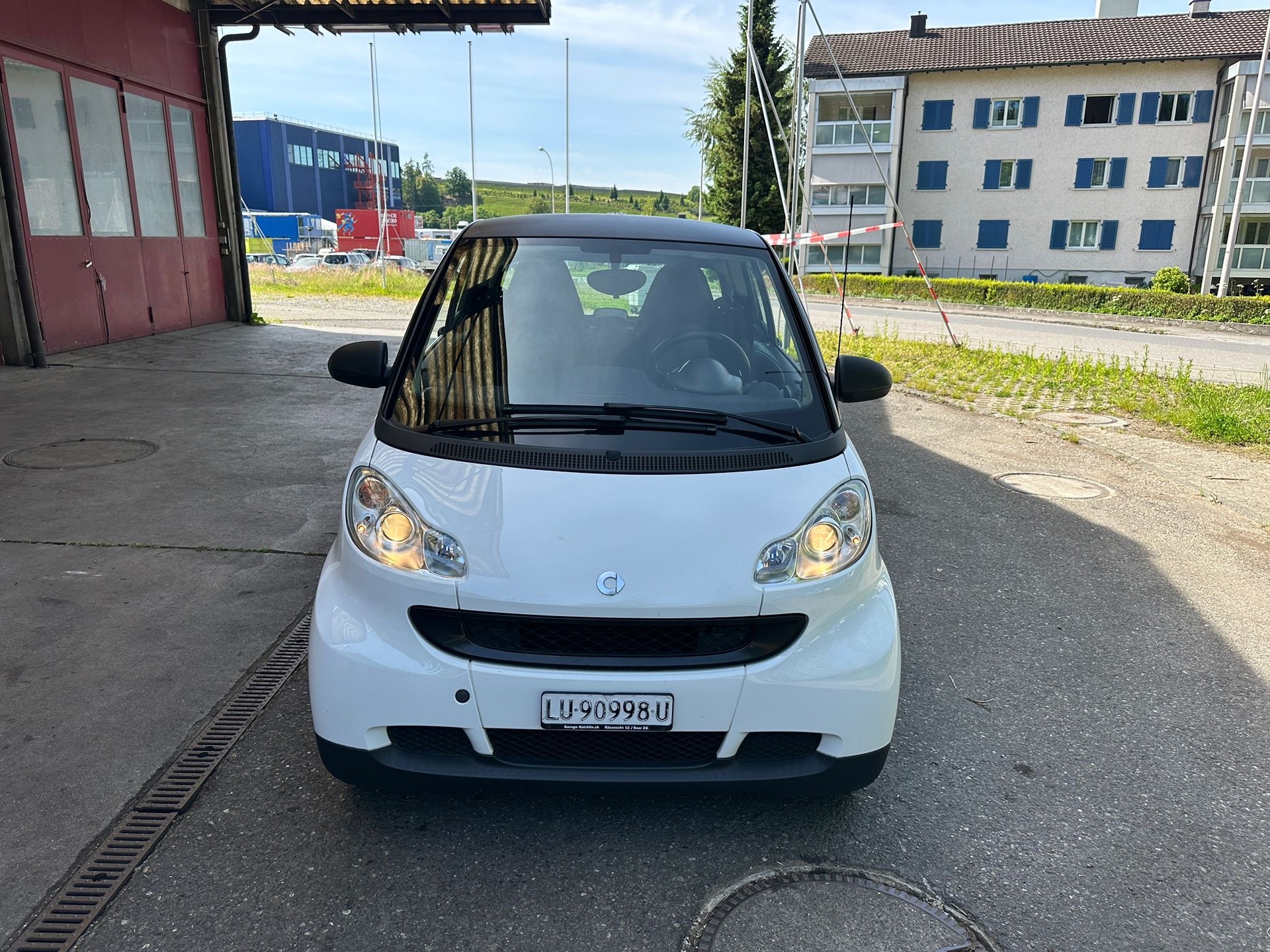 SMART fortwo swiss edition mhd softip-image-0