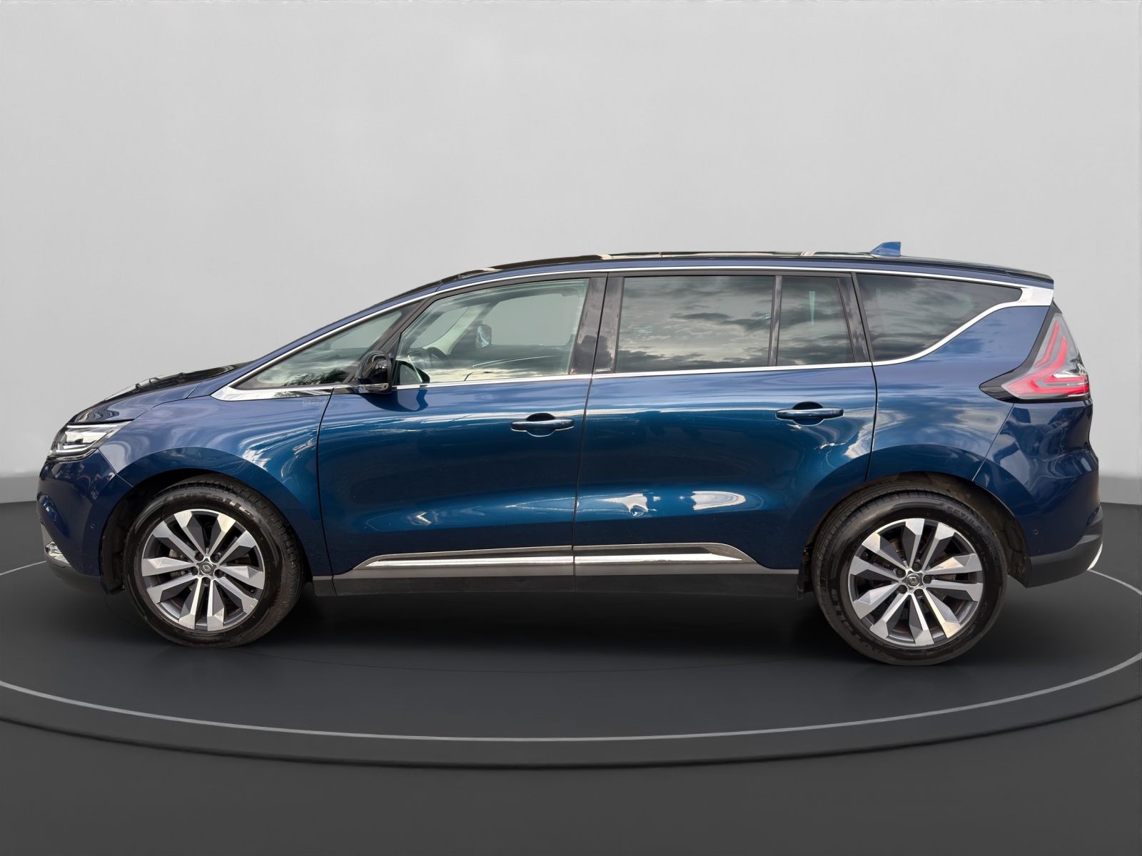 RENAULT Espace 1.8 TCe 225 Intens EDC-image-4