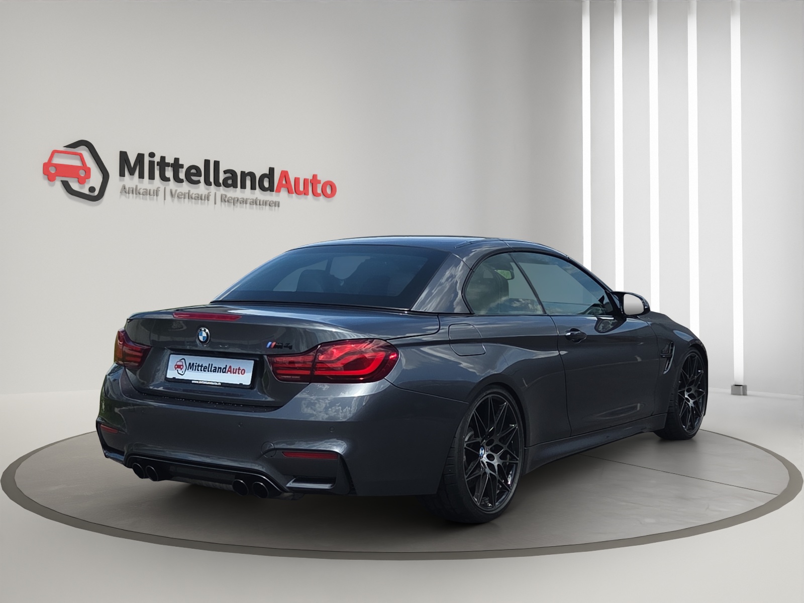 BMW M4 Cabriolet Drivelogic M Competition-image-12