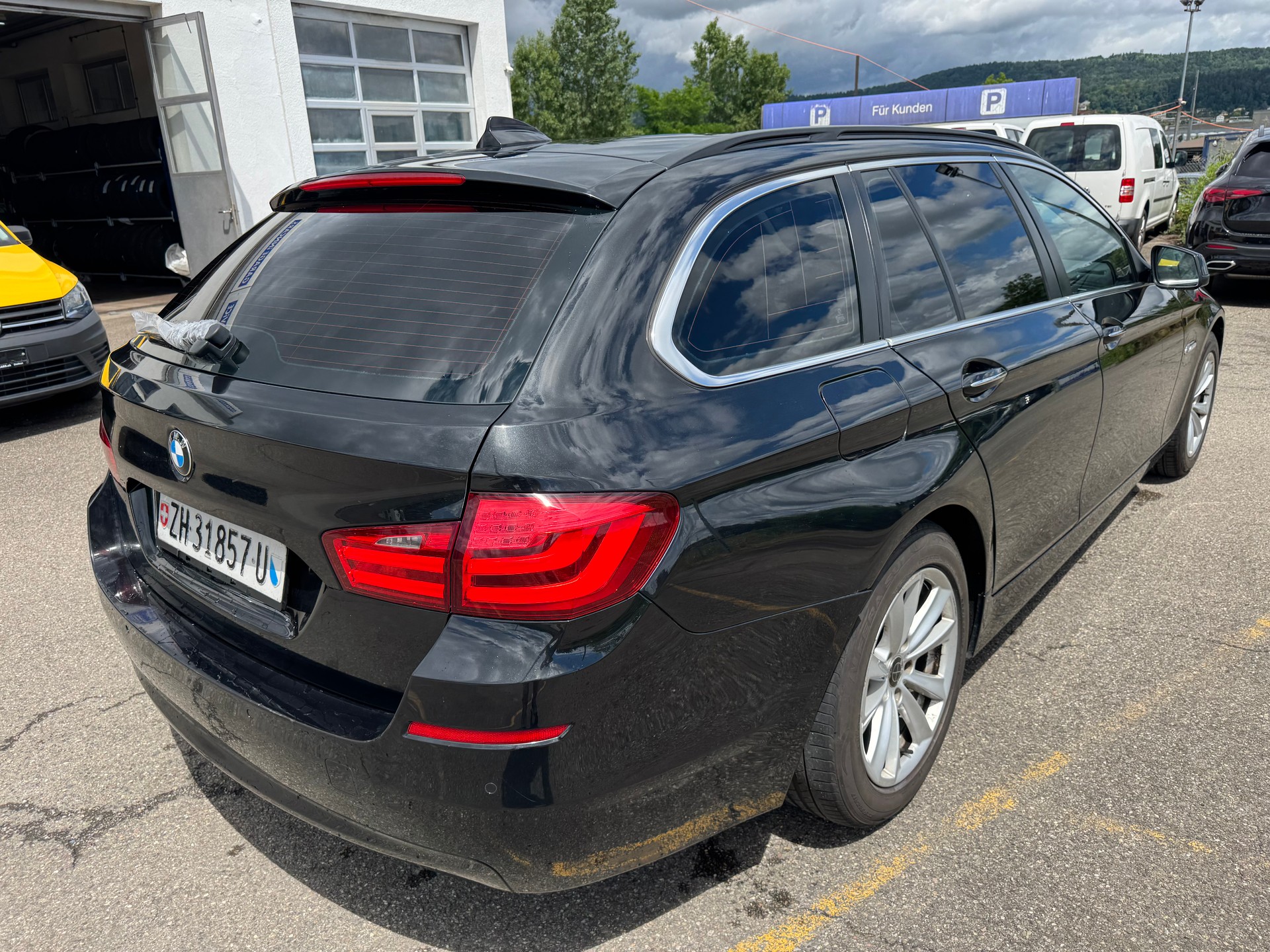 BMW 520d Touring Steptronic-image-2