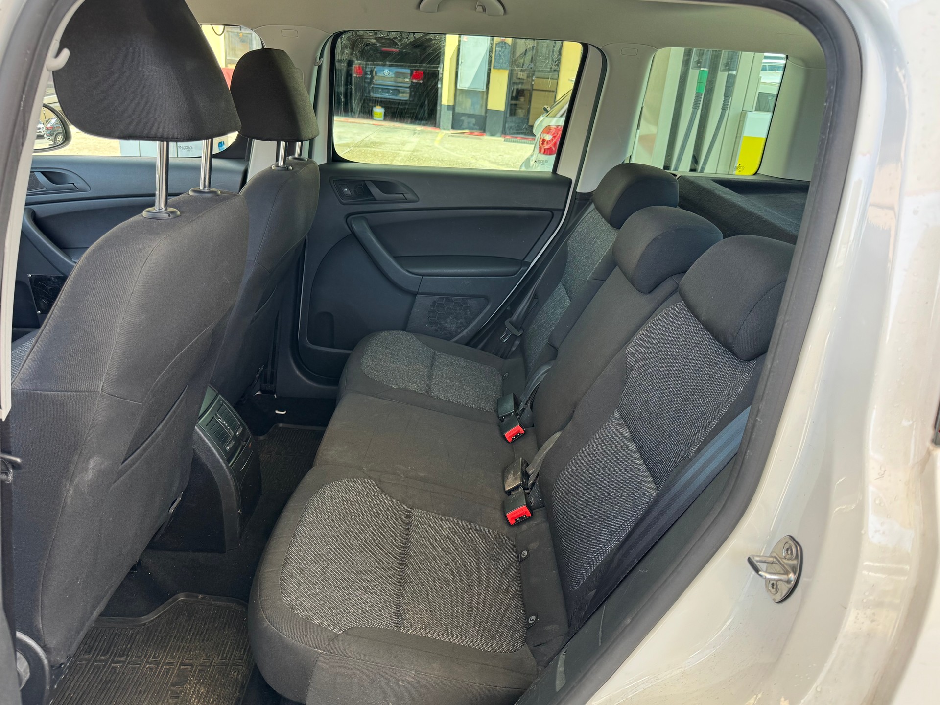 SKODA Yeti 1.4 TSI Ambition 4x4 DSG-image-6