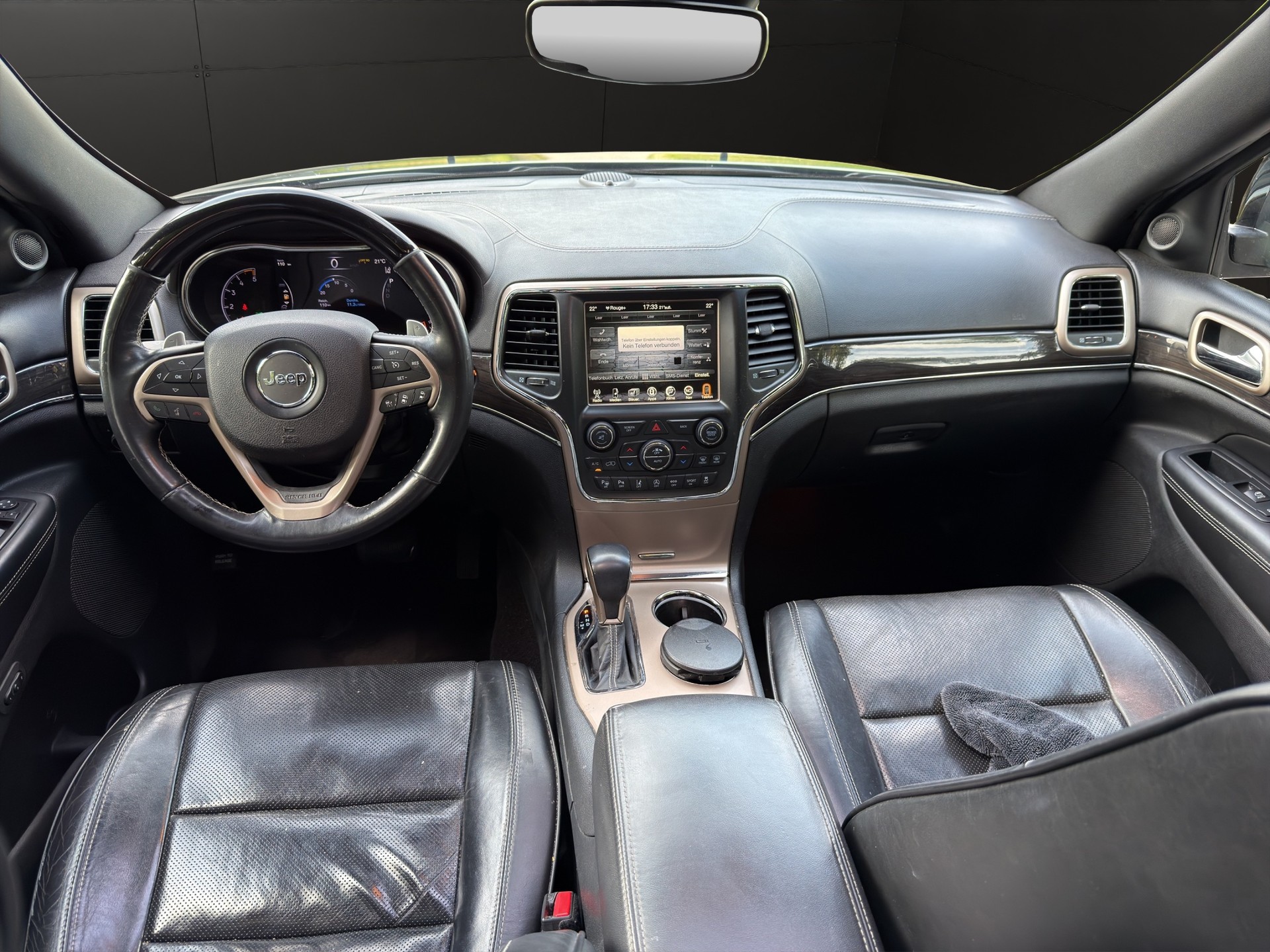 JEEP Grand Cherokee 3.0 CRD Overland Automatic-image-15