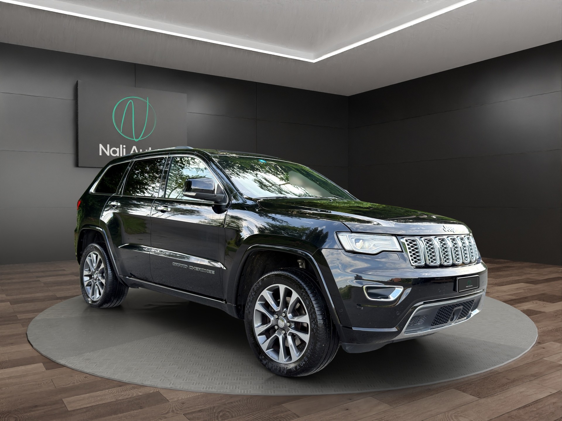 JEEP Grand Cherokee 3.0 CRD Overland Automatic-image-7
