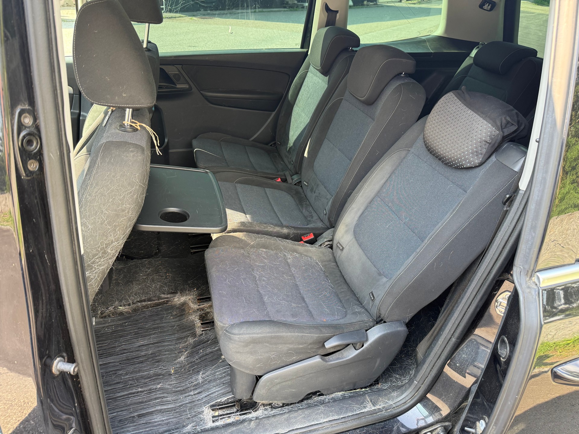 VW SHARAN-image-8