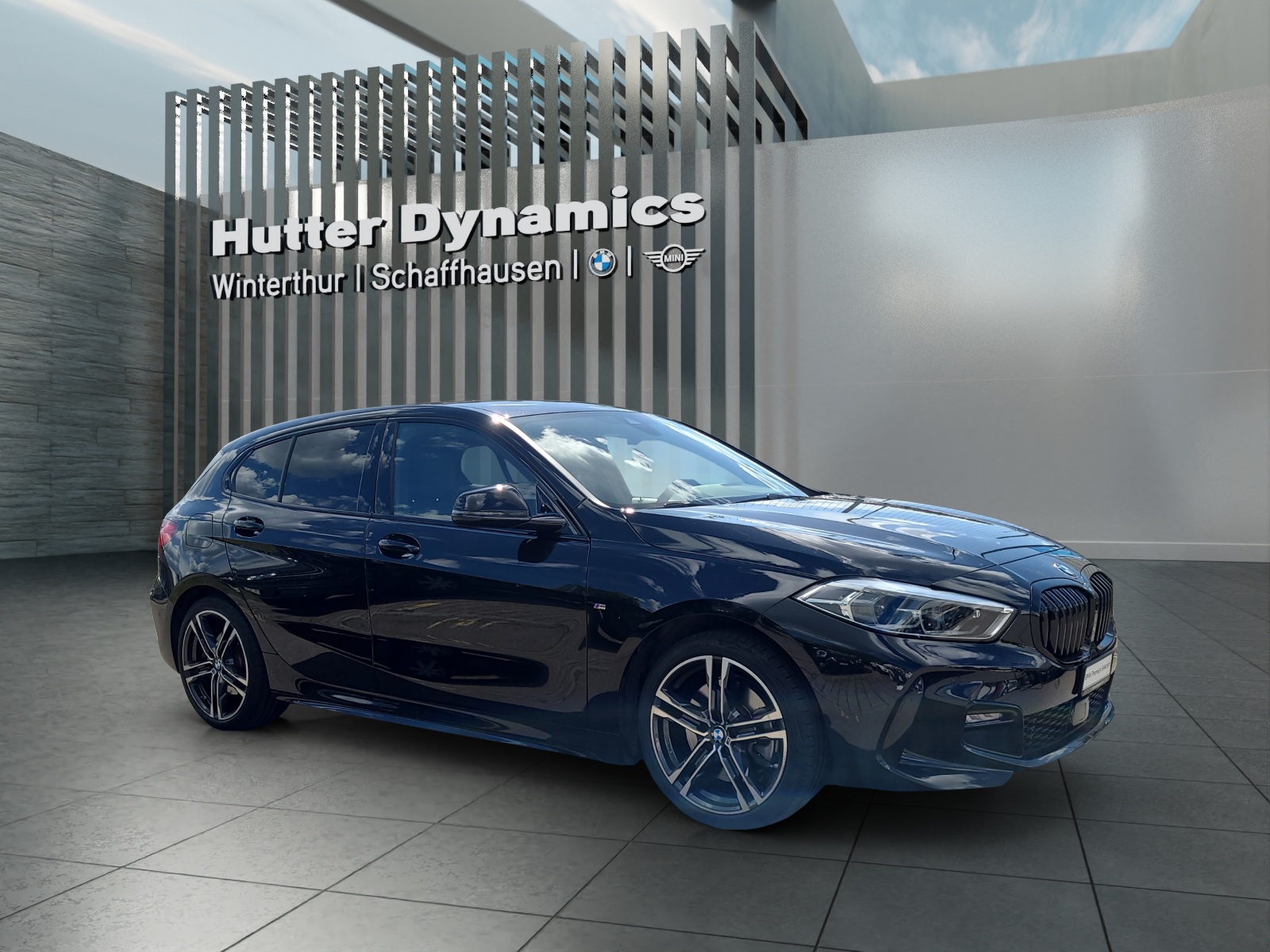 BMW 120d xDrive Pure M Sport-image-2