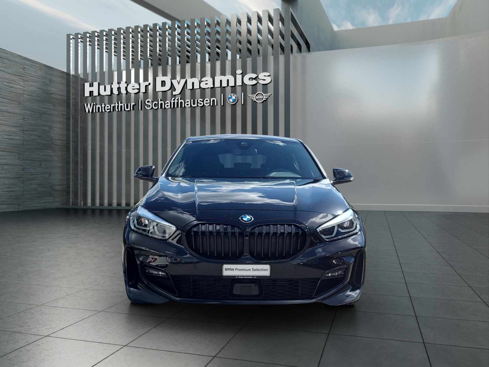 BMW 120d xDrive Pure M Sport-image-1