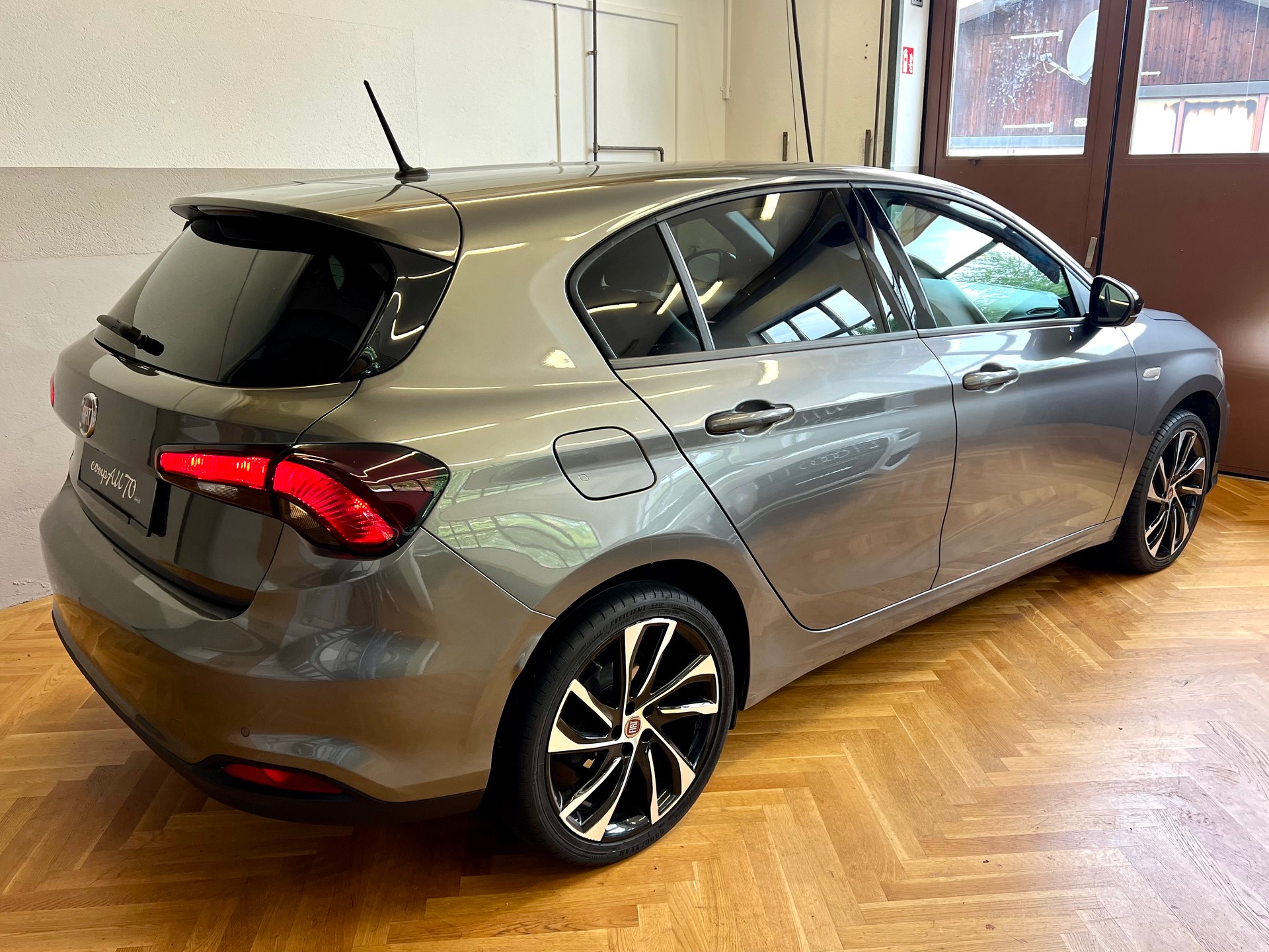 FIAT Tipo 1.6MJ Mirror DCT-6-image-4