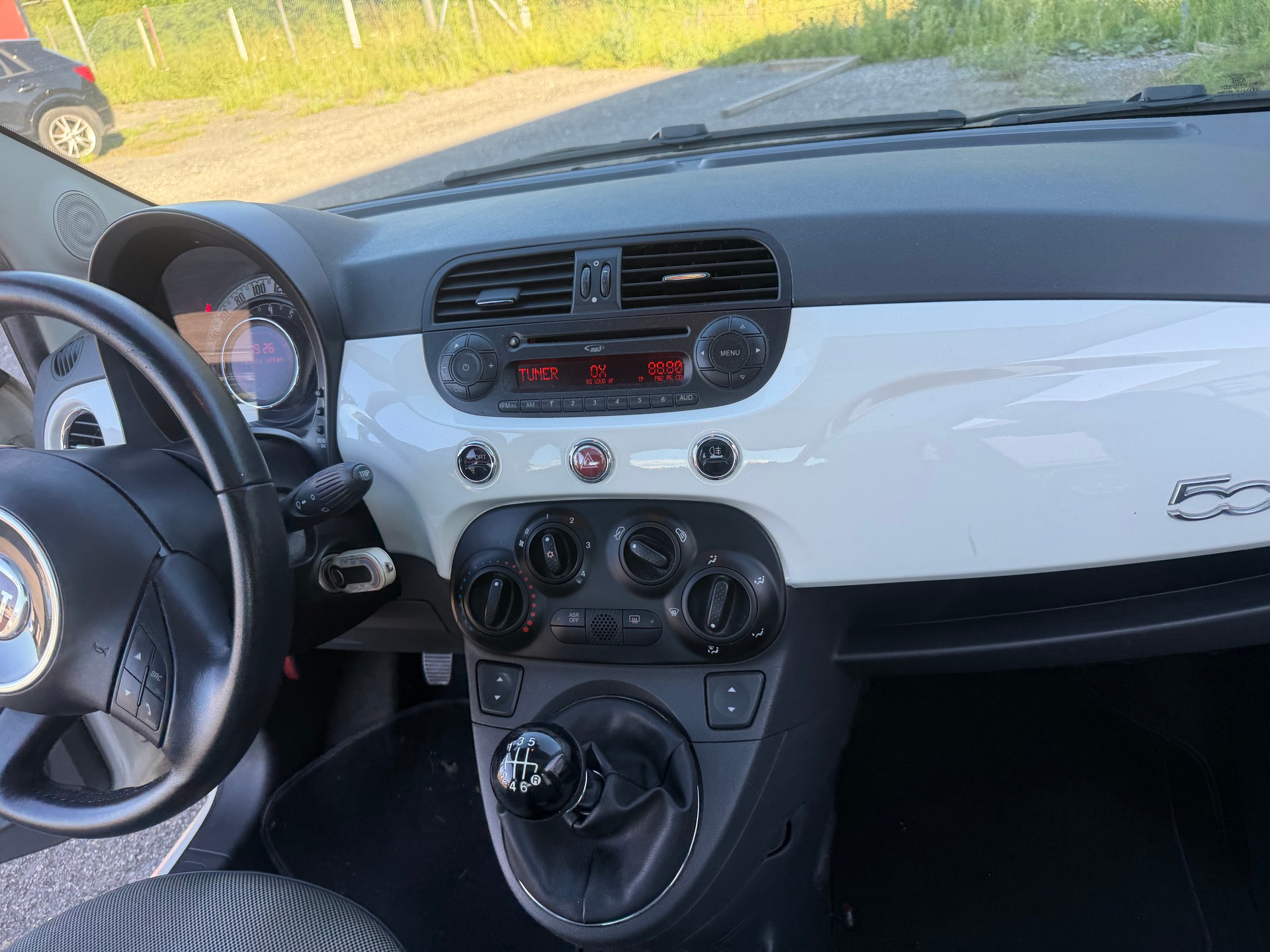 FIAT 500 1.4 16V Lounge-image-13