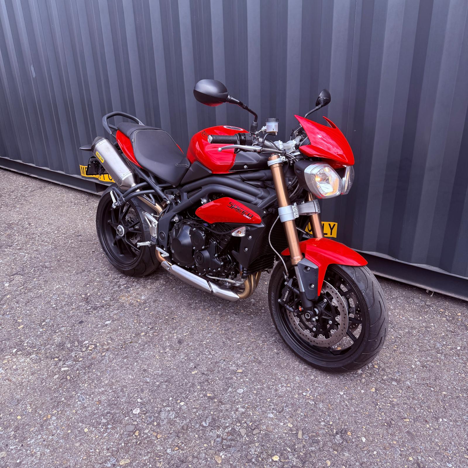 TRIUMPH Speed Triple 1050 ABS-image-4