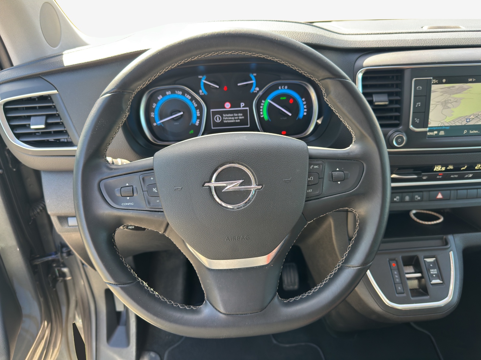 OPEL Zafira-e Life 75kWh Business Edition M-image-9