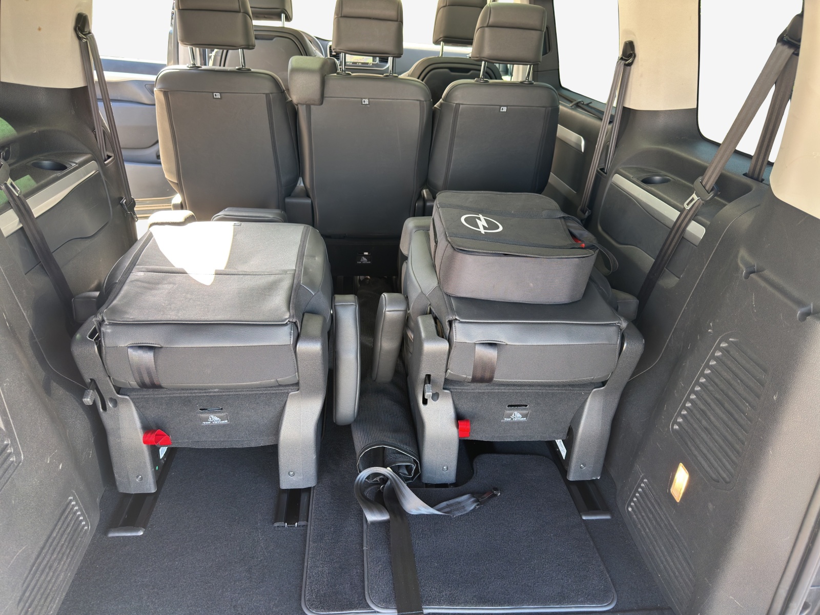 OPEL Zafira-e Life 75kWh Business Edition M-image-12