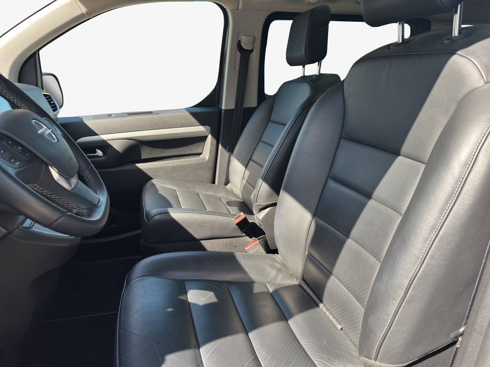 OPEL Zafira-e Life 75kWh Business Edition M-image-7