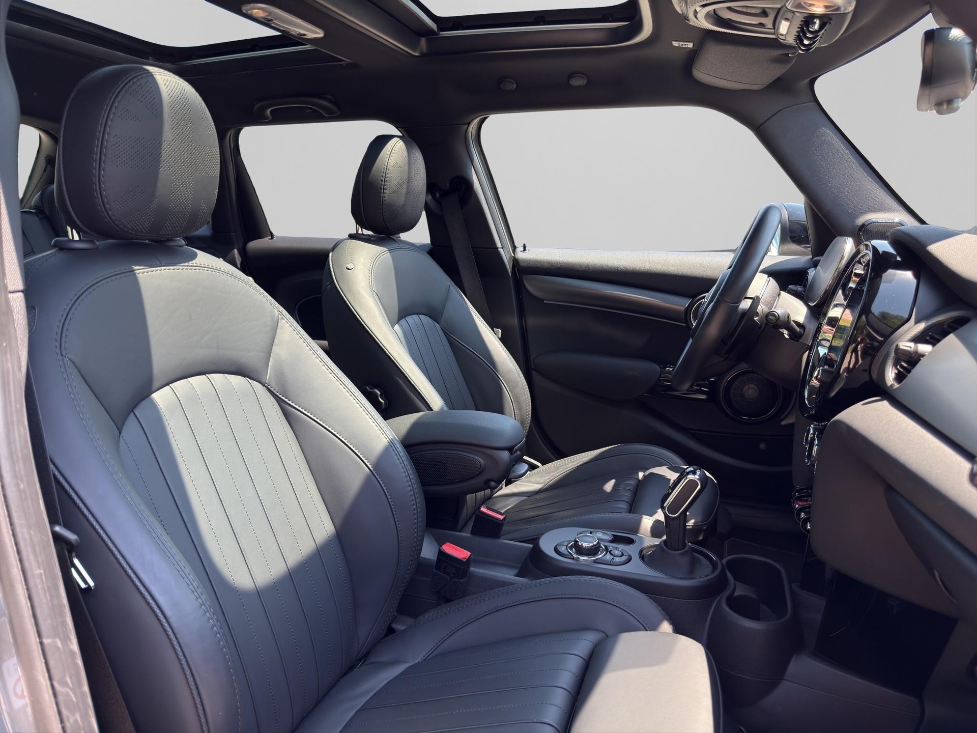 MINI Cooper S Steptronic DKG-image-14
