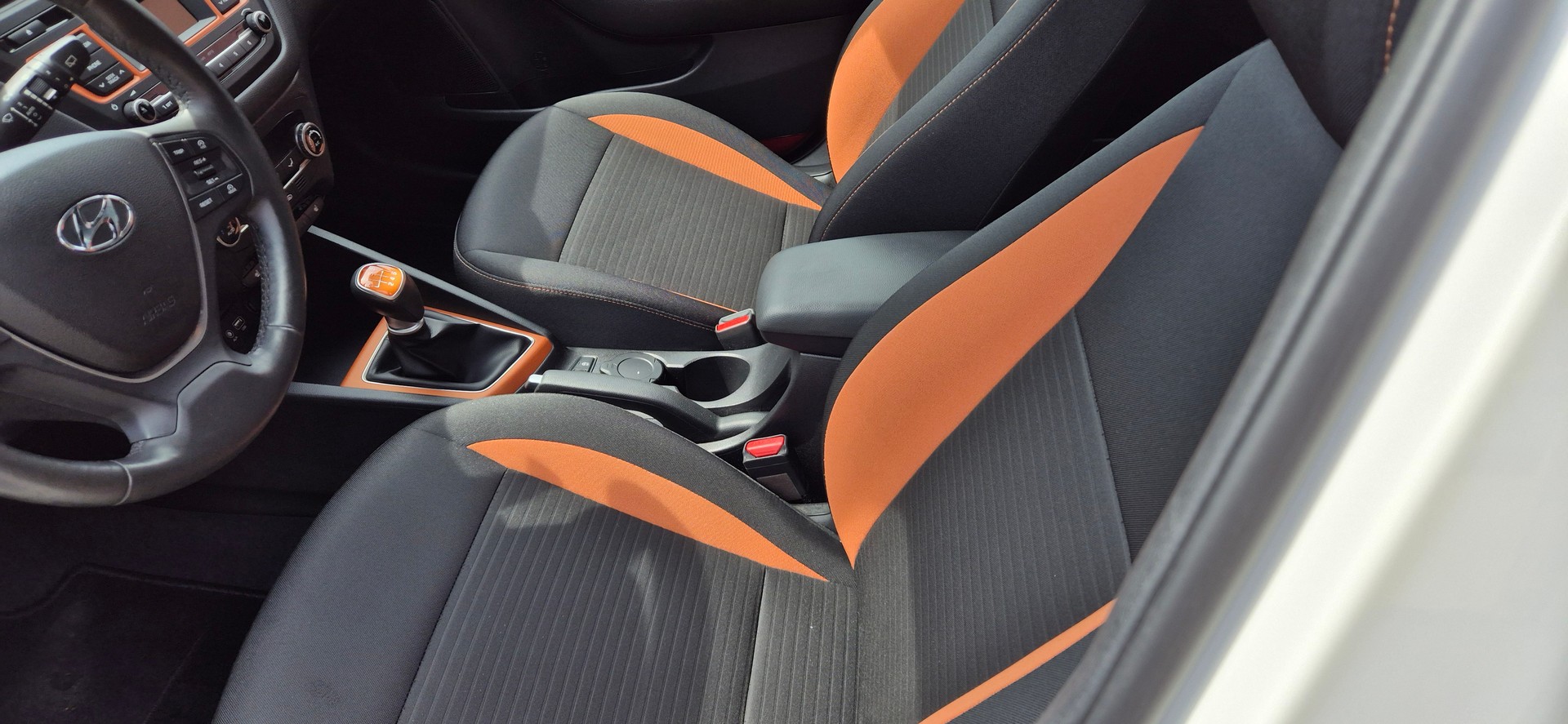 HYUNDAI i20 Active 1.0 T-GDi Amplia-image-5