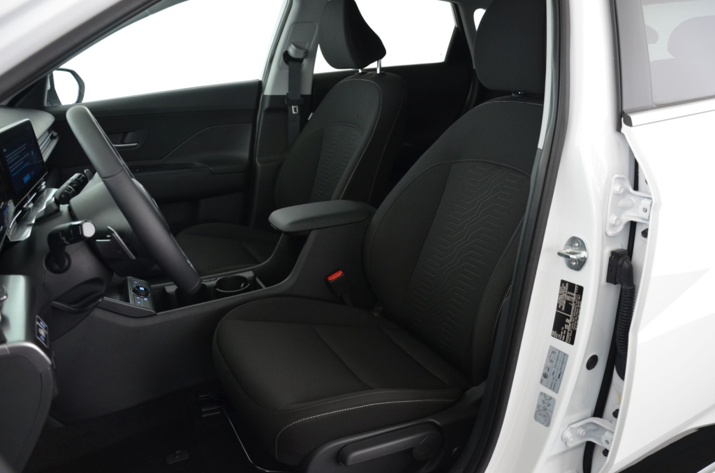 HYUNDAI Kona EV 64.8 kWh Premium *360°*-image-12