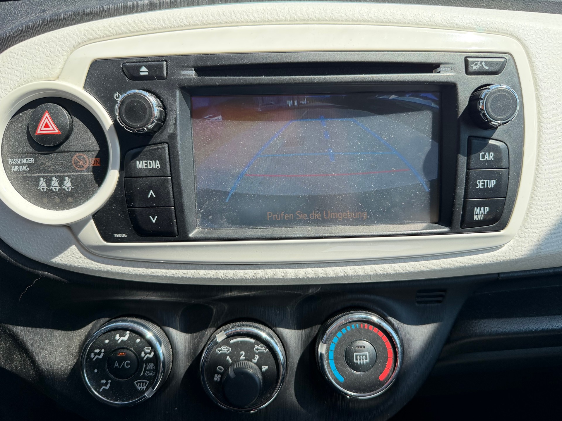 TOYOTA Yaris 1.33 Trend-image-9