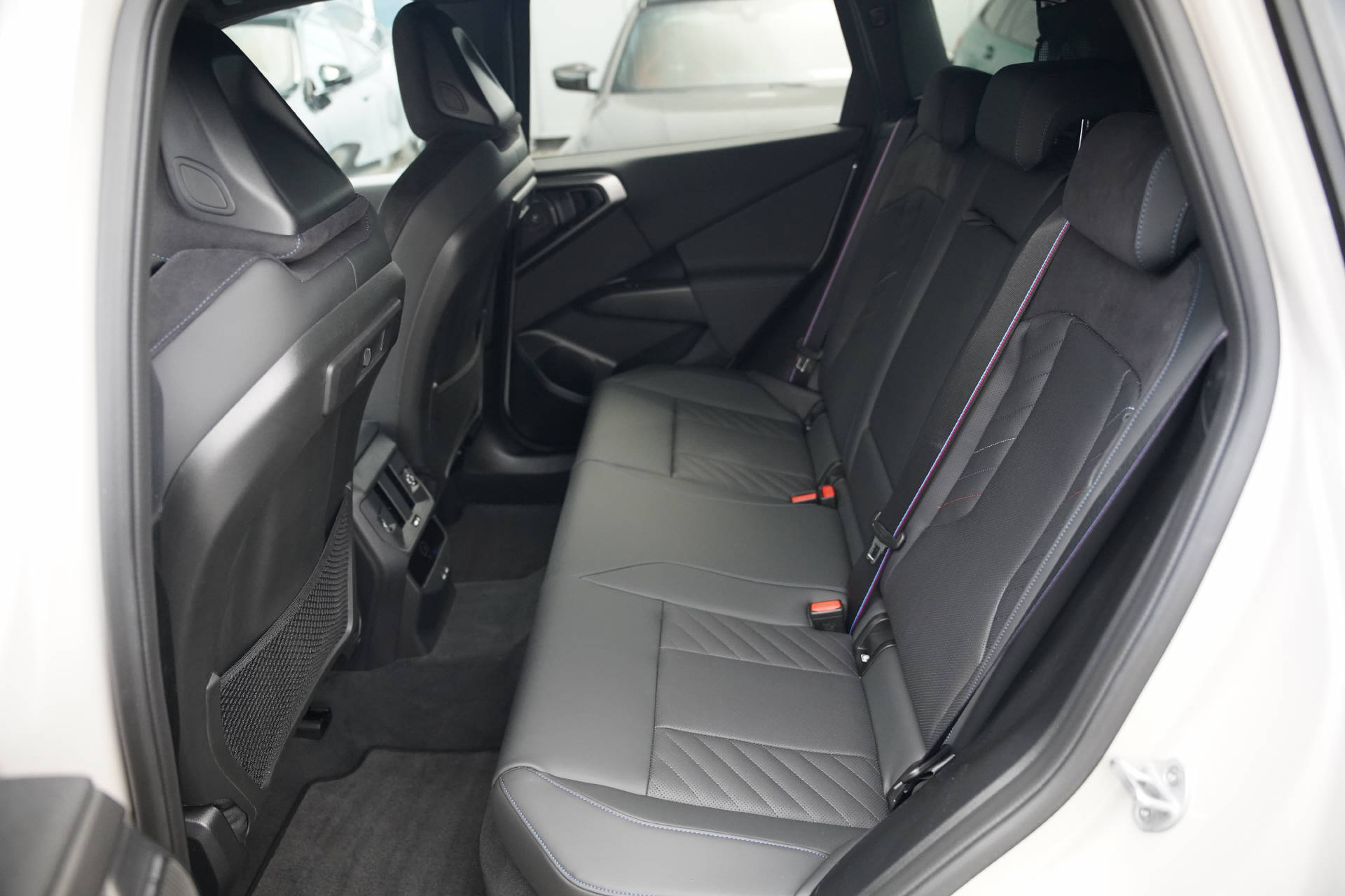 BMW X3 xDrive M50 48V M Sport Pro-image-10