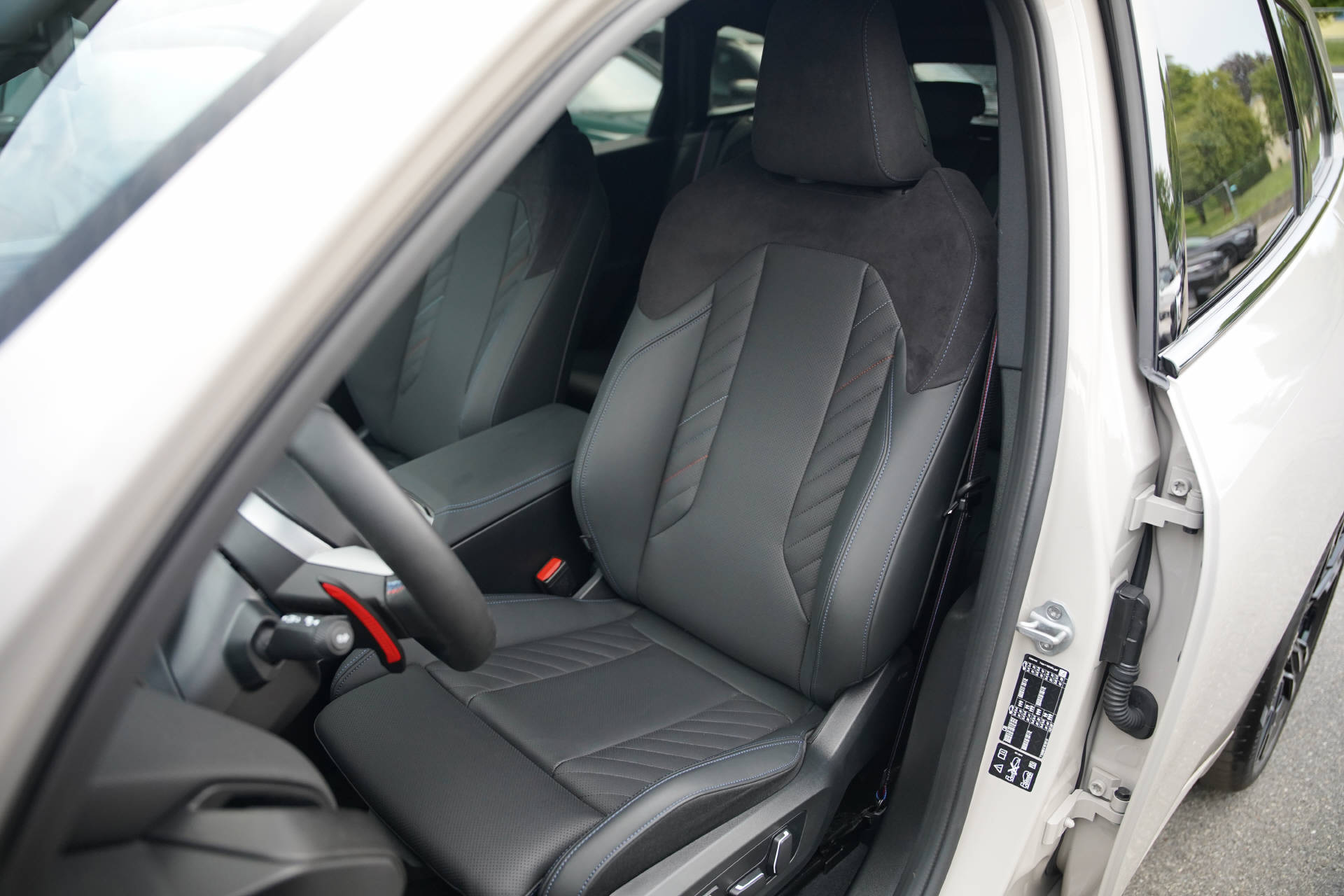 BMW X3 xDrive M50 48V M Sport Pro-image-9