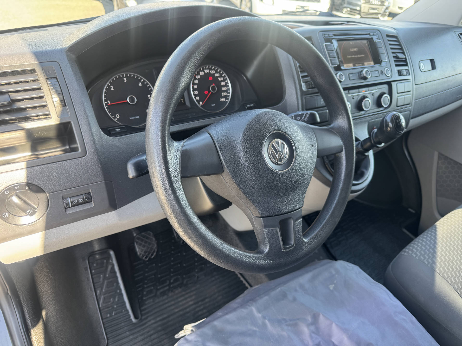VW T5 Kombi 3400 2.0 TDI 140 Langversion-image-6