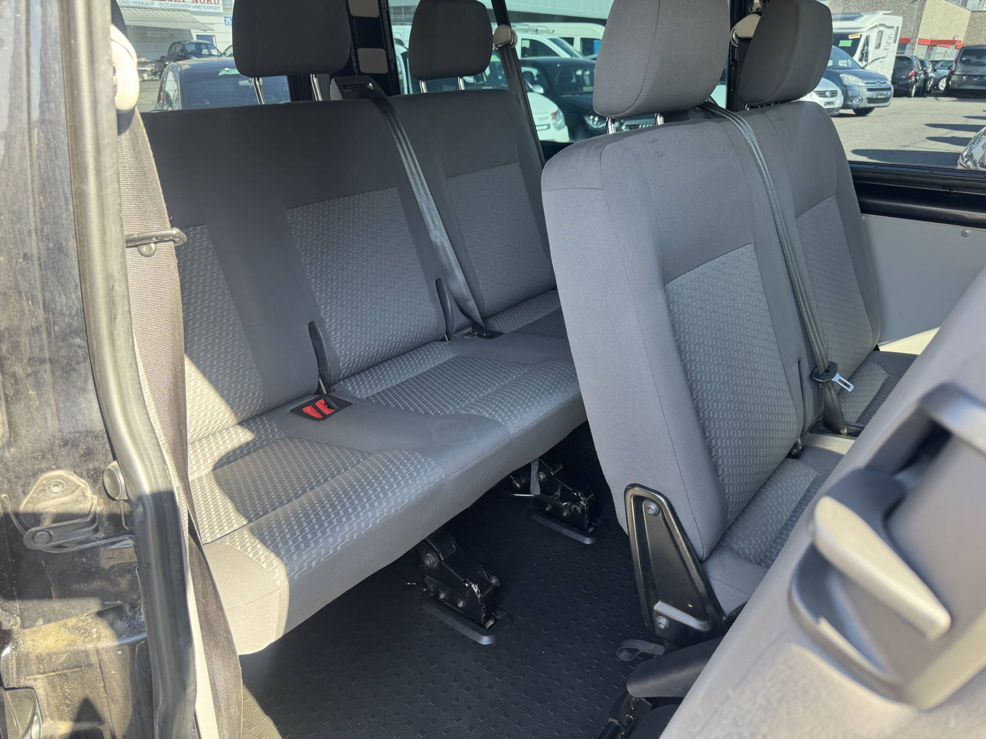 VW T5 Kombi 3400 2.0 TDI 140 Langversion-image-10