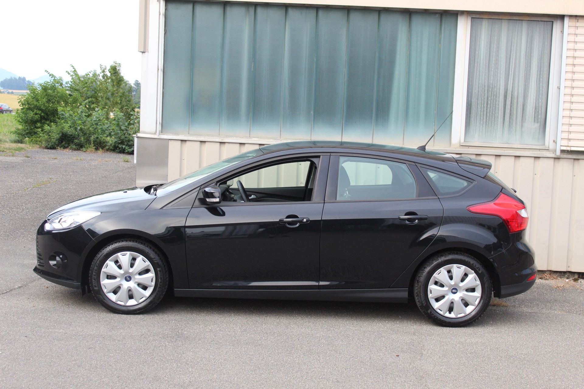 FORD Focus 1.6i VCT Titanium-image-5