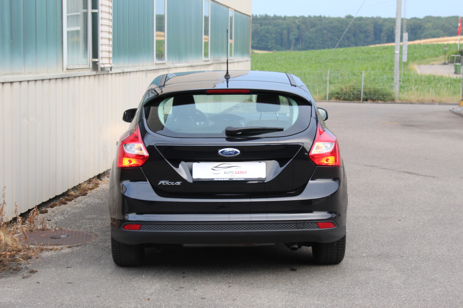 FORD Focus 1.6i VCT Titanium-image-3