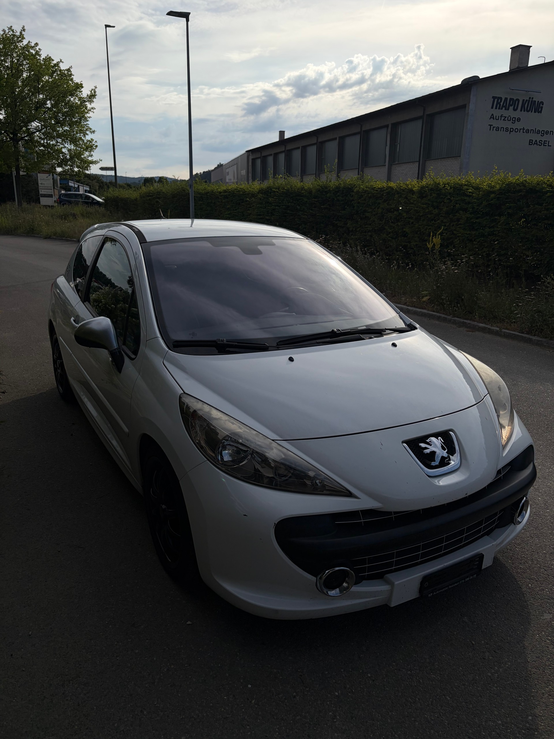 PEUGEOT 207 1.6 16V Turbo GTi RS-image-7