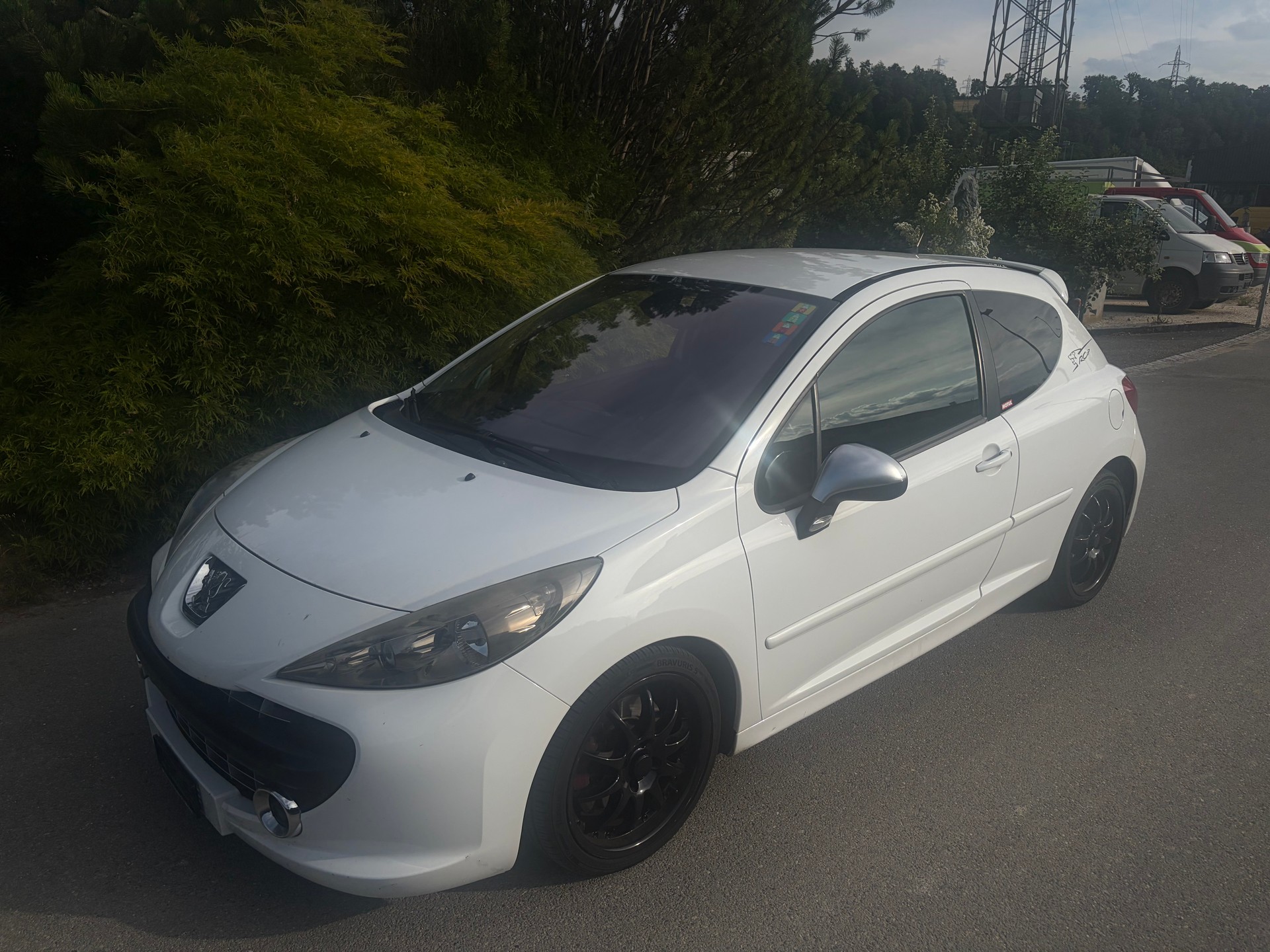 PEUGEOT 207 1.6 16V Turbo GTi RS-image-0