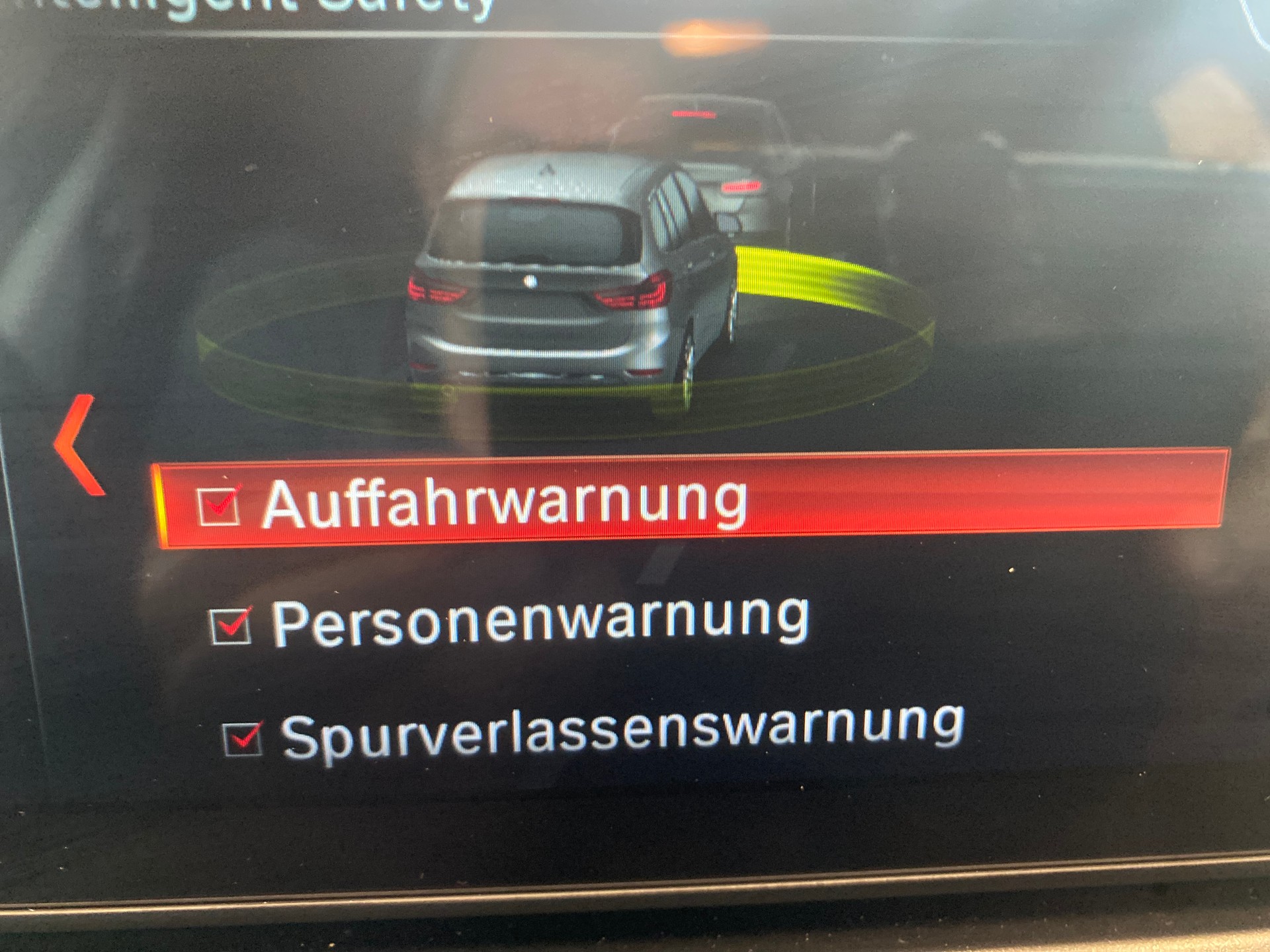 BMW 220d xDrive Gran Tourer Steptronic Sport Line-image-16